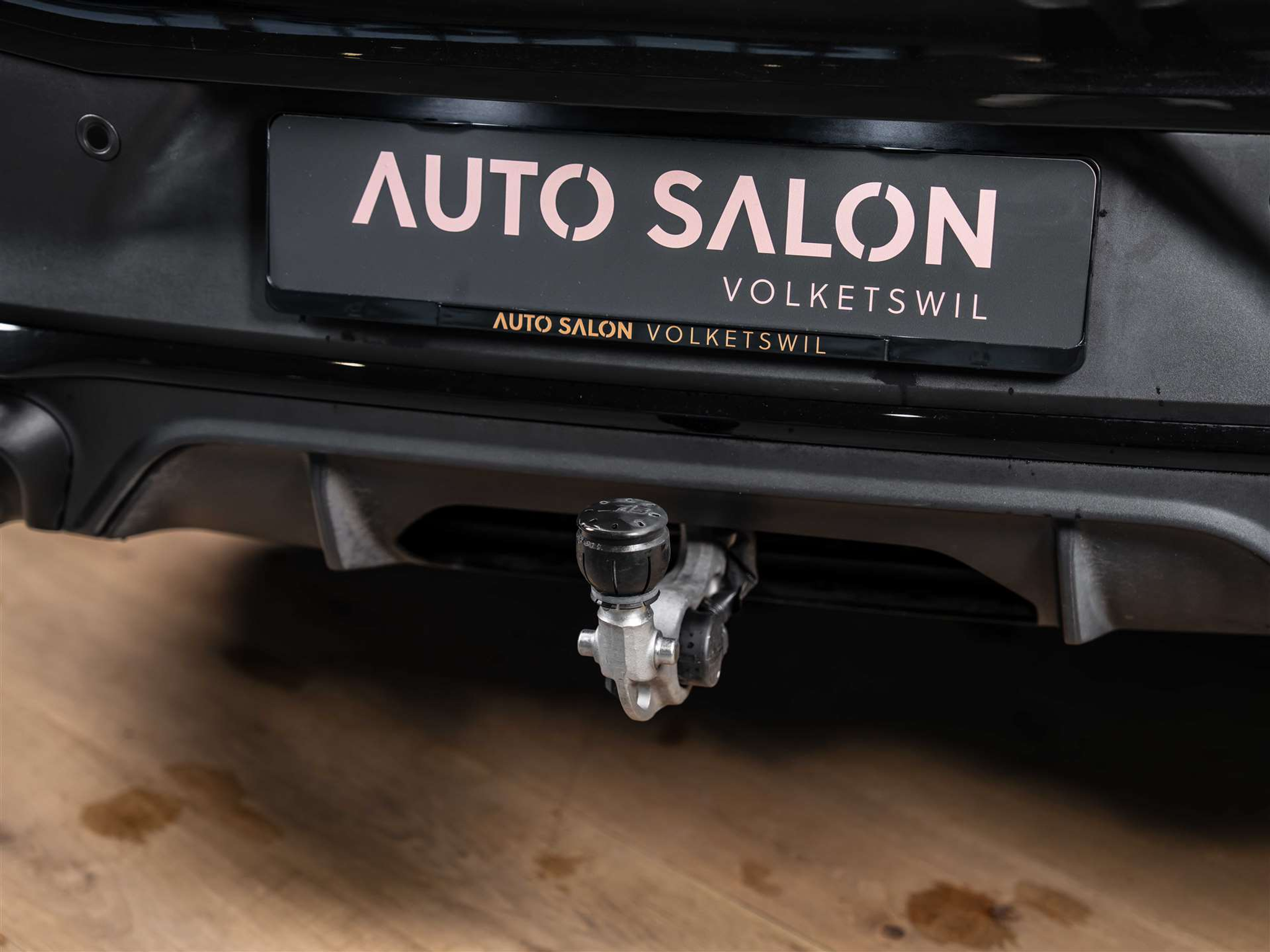 listing desktop thumbnail image 56