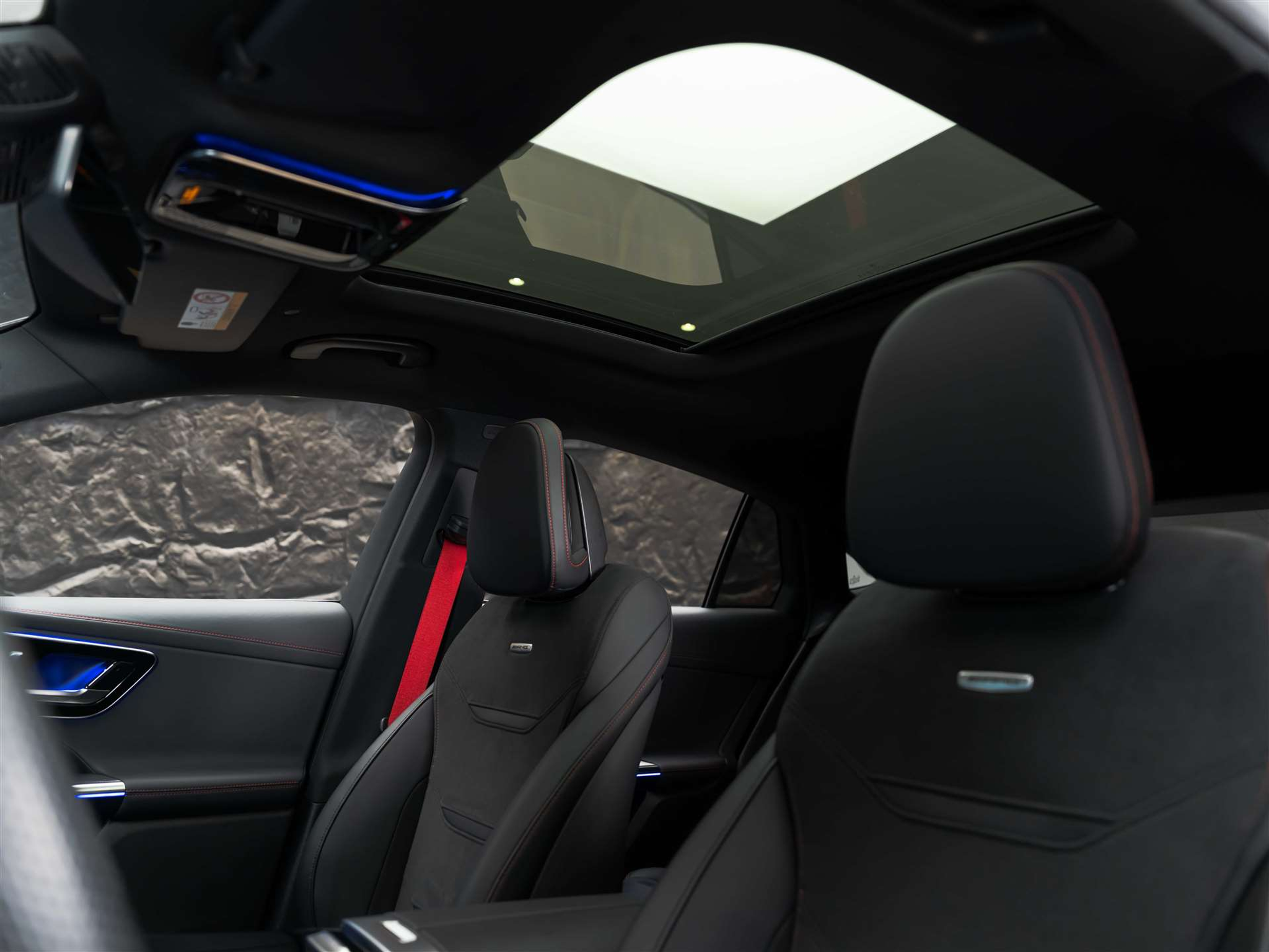 listing desktop thumbnail image 11