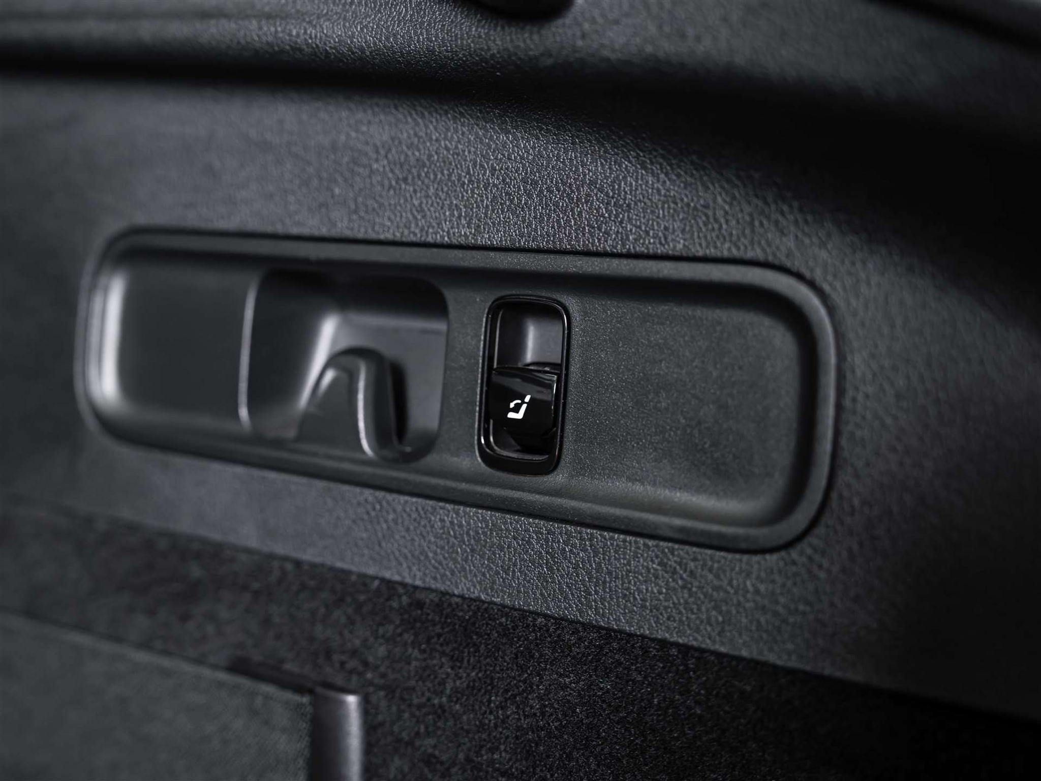 listing desktop thumbnail image 54