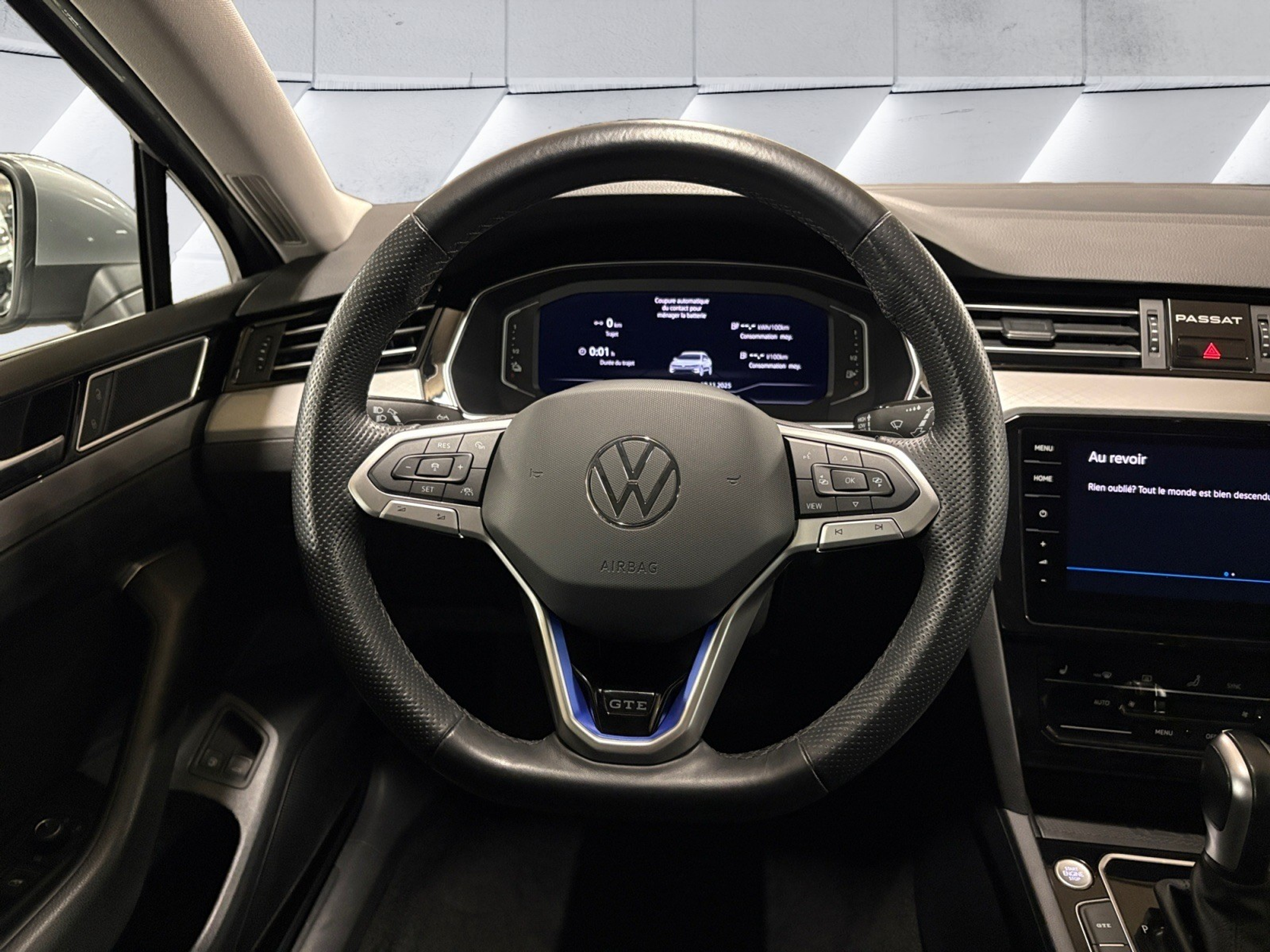 listing desktop thumbnail image 10