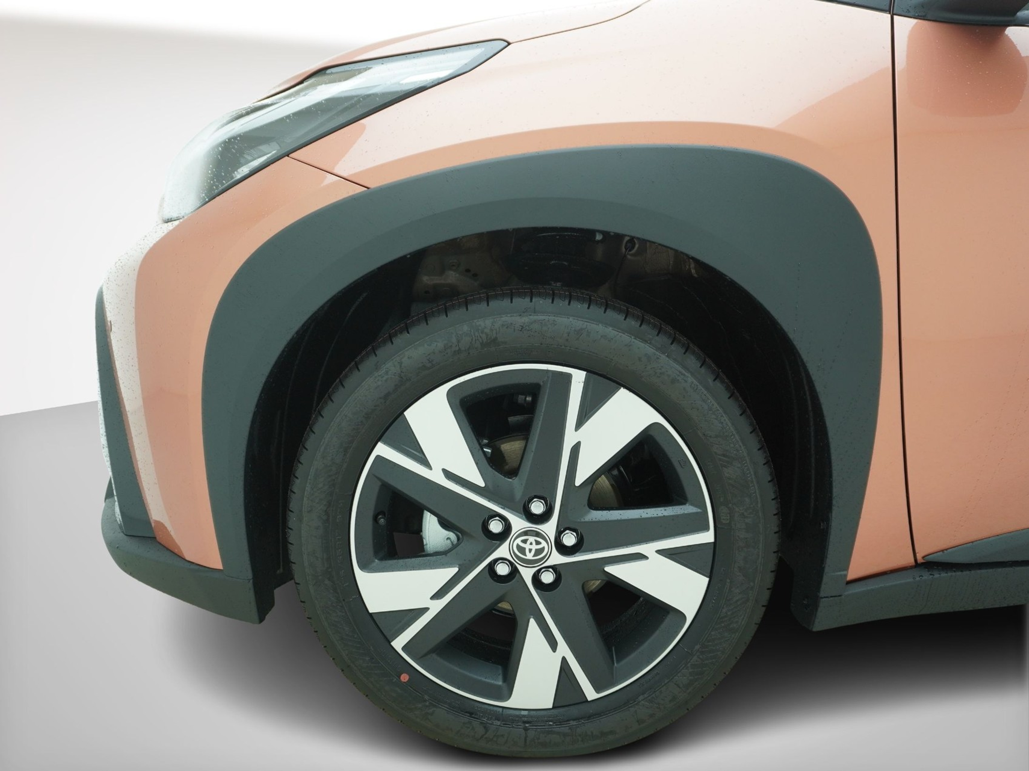 listing desktop thumbnail image 5