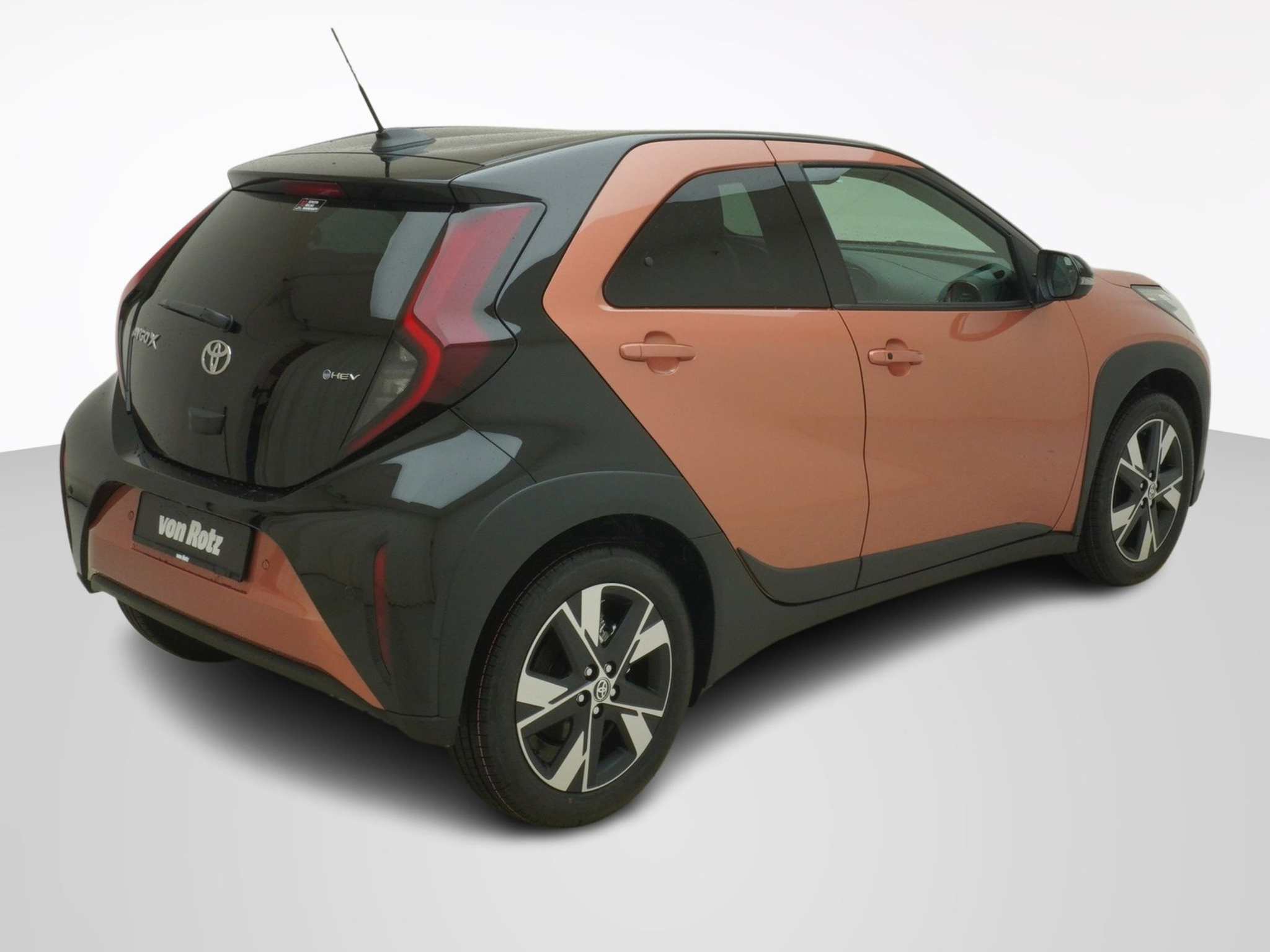 listing desktop thumbnail image 3