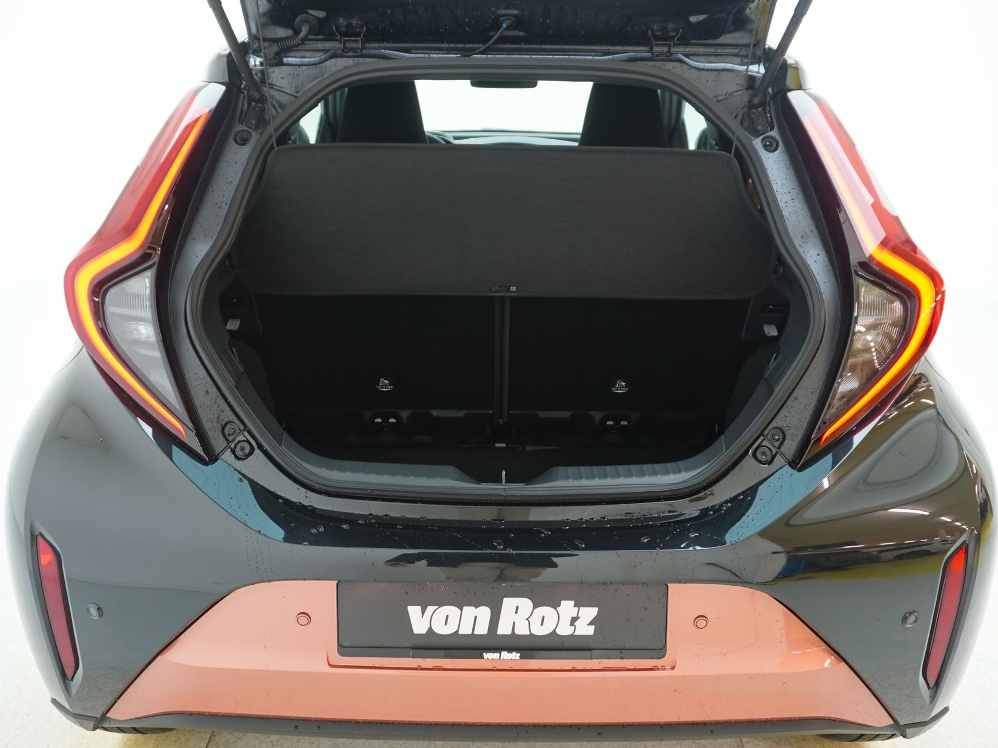 listing desktop thumbnail image 15