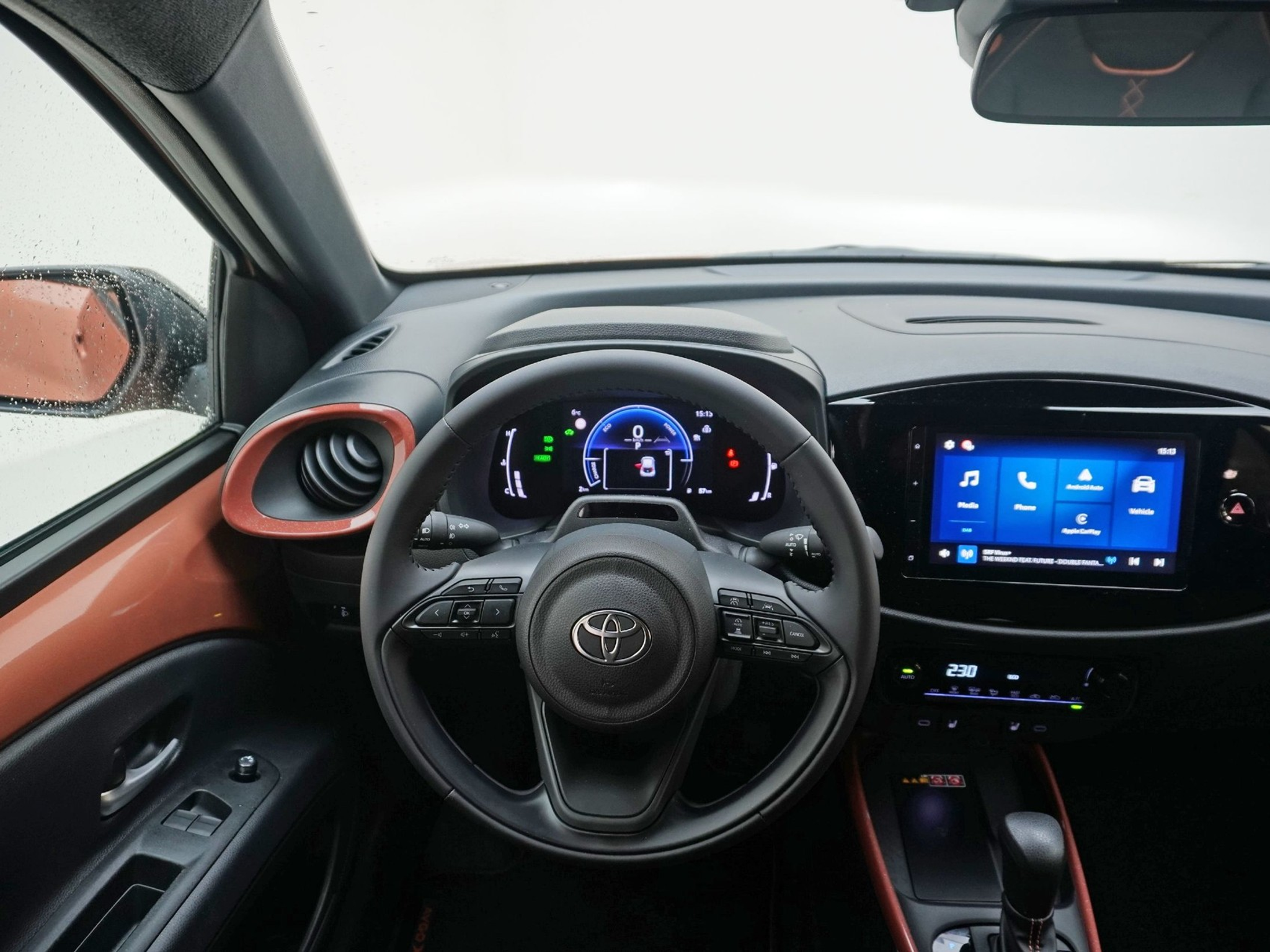 listing desktop thumbnail image 10