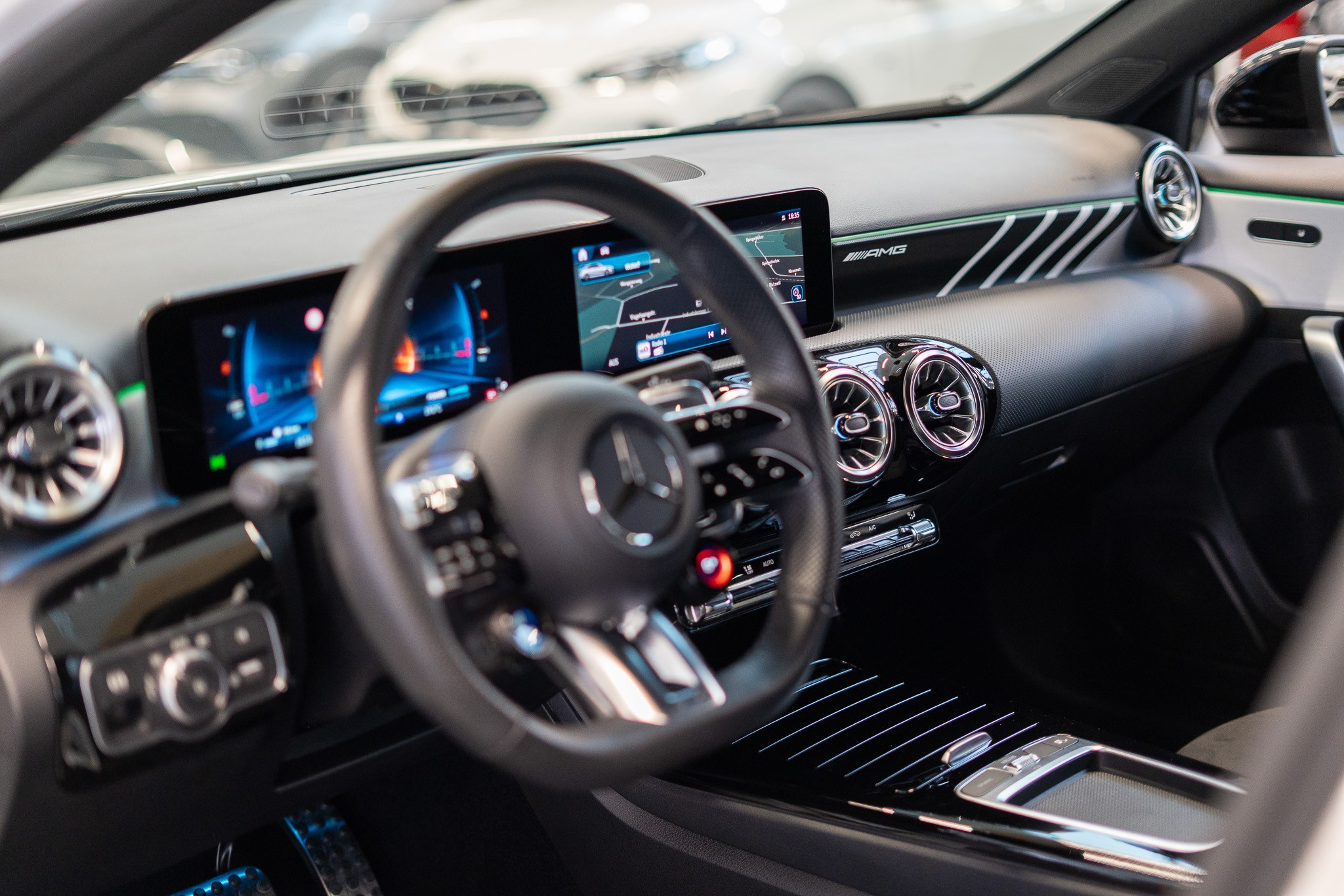 listing desktop thumbnail image 8