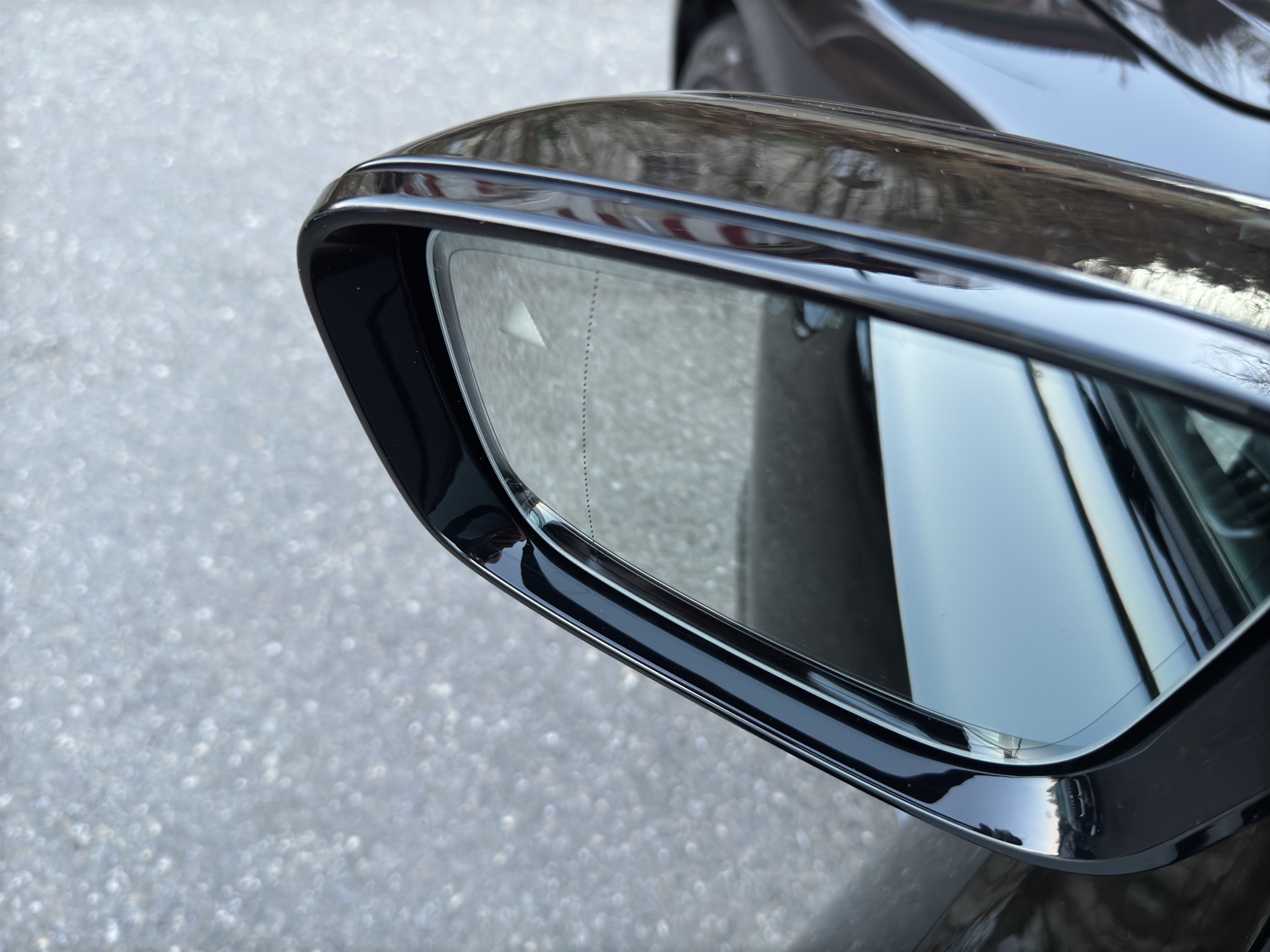 listing desktop thumbnail image 16