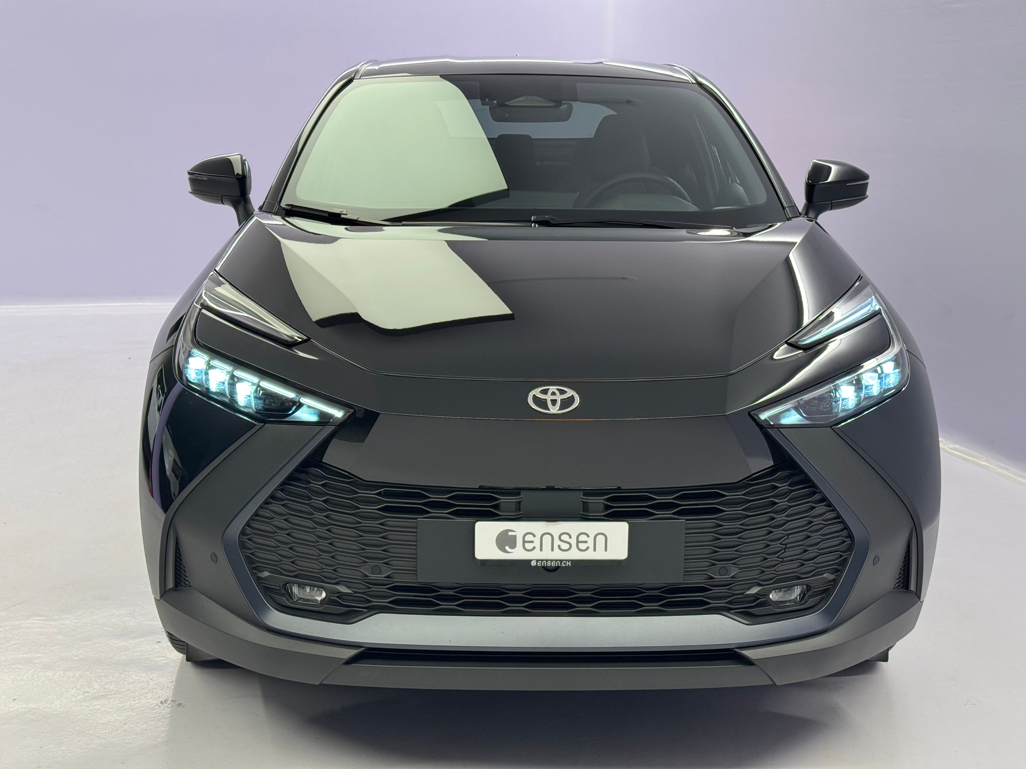 listing desktop thumbnail image 1