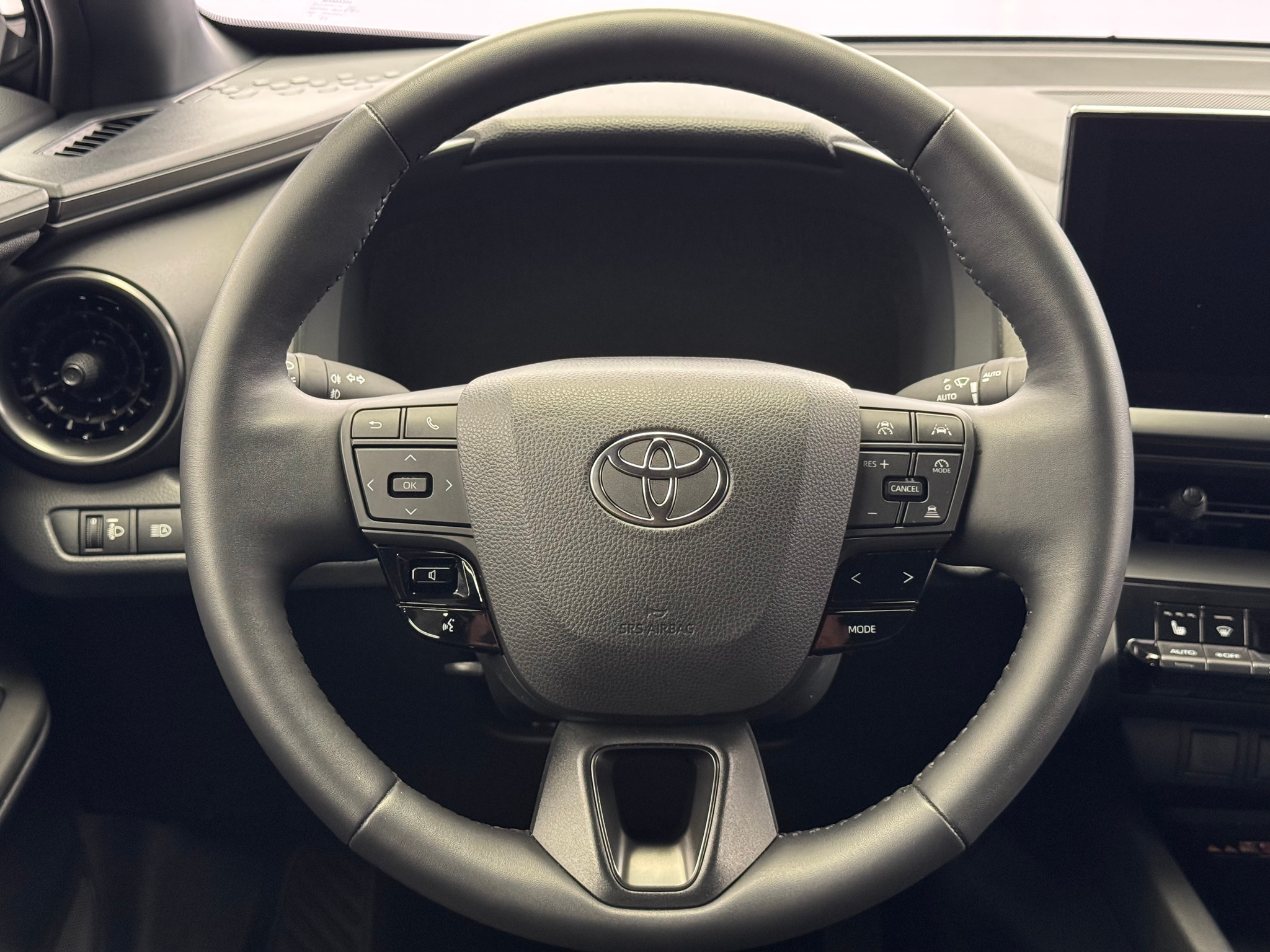 listing desktop thumbnail image 12