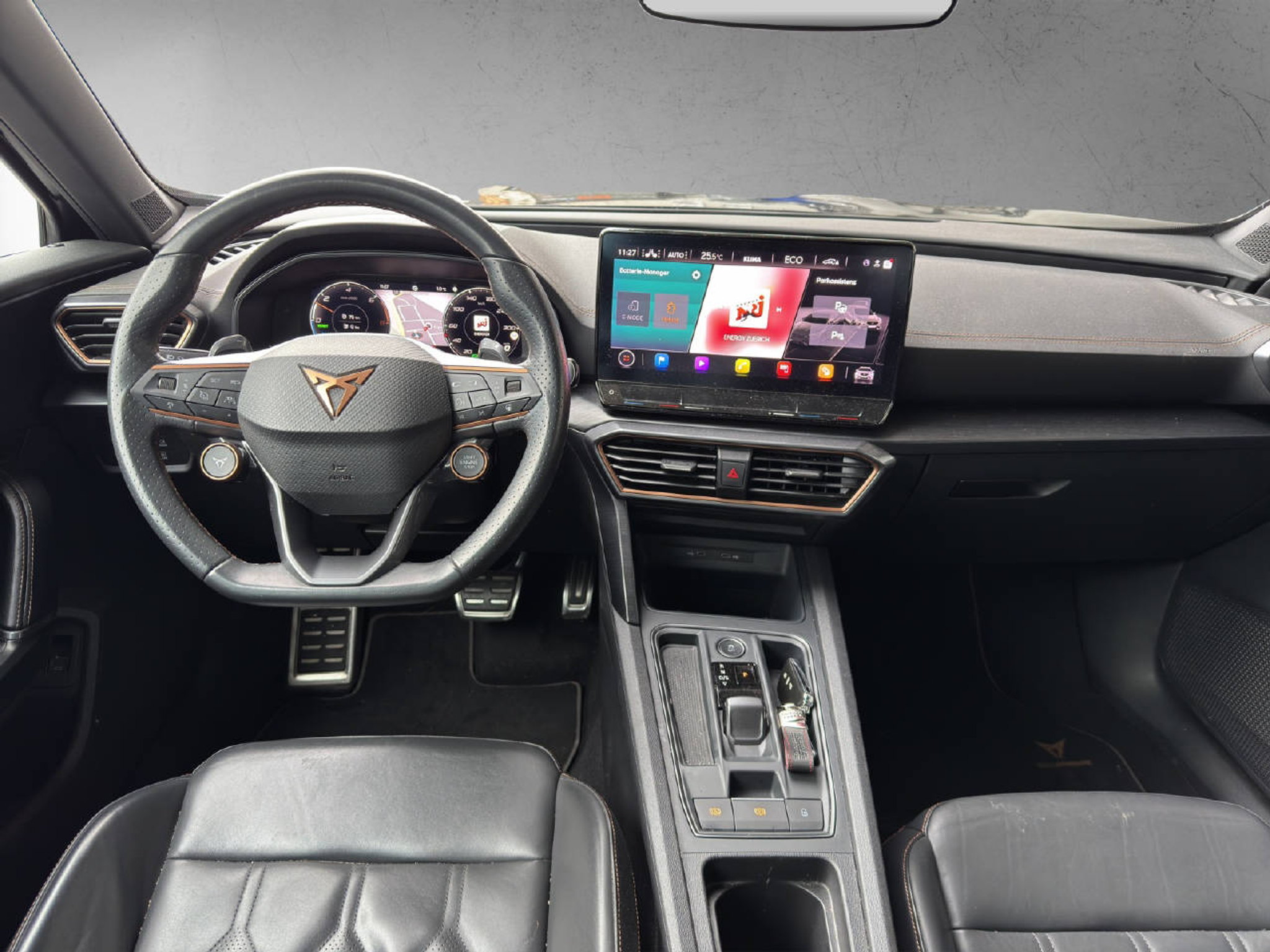 listing desktop thumbnail image 9