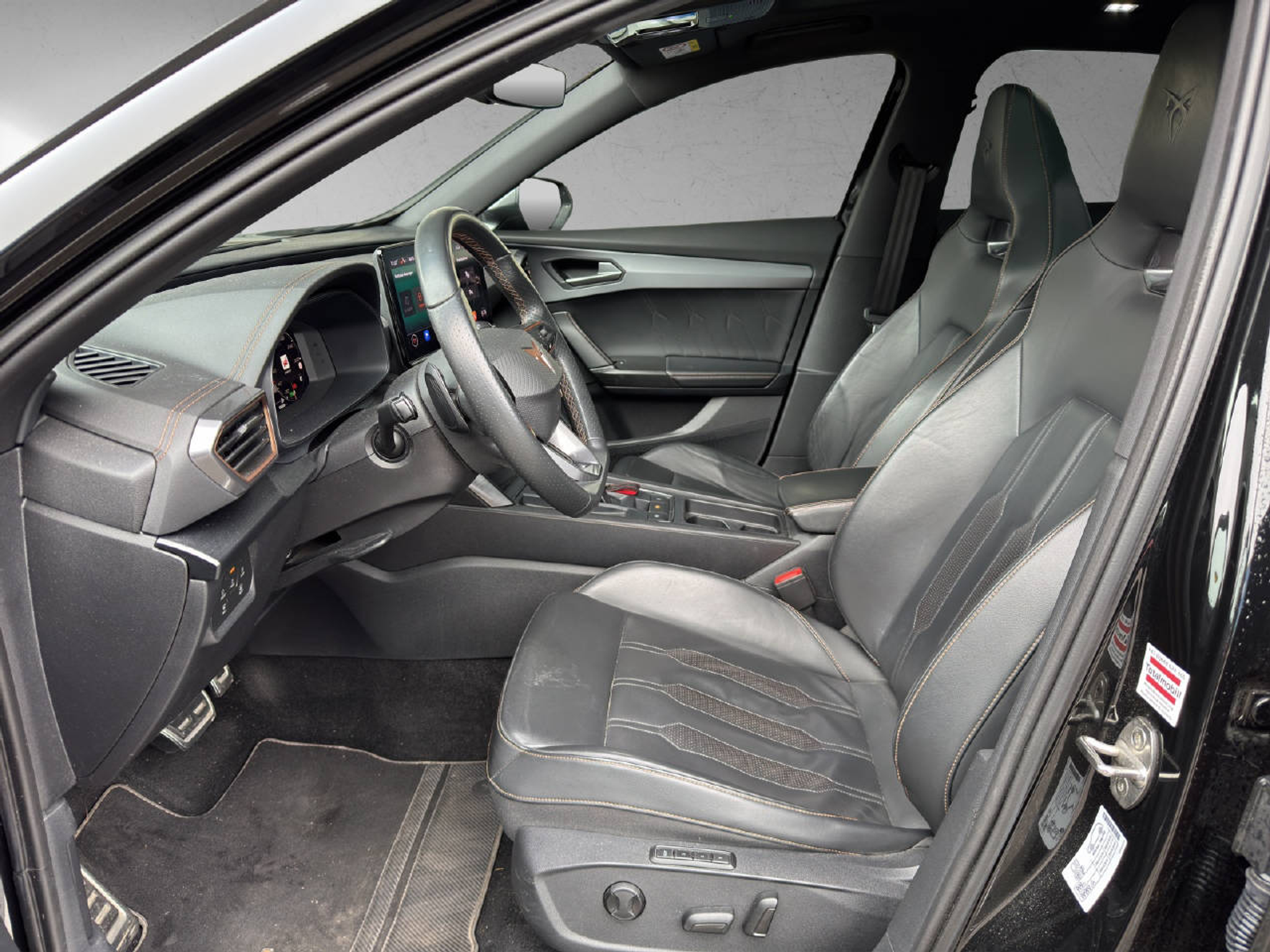 listing desktop thumbnail image 5