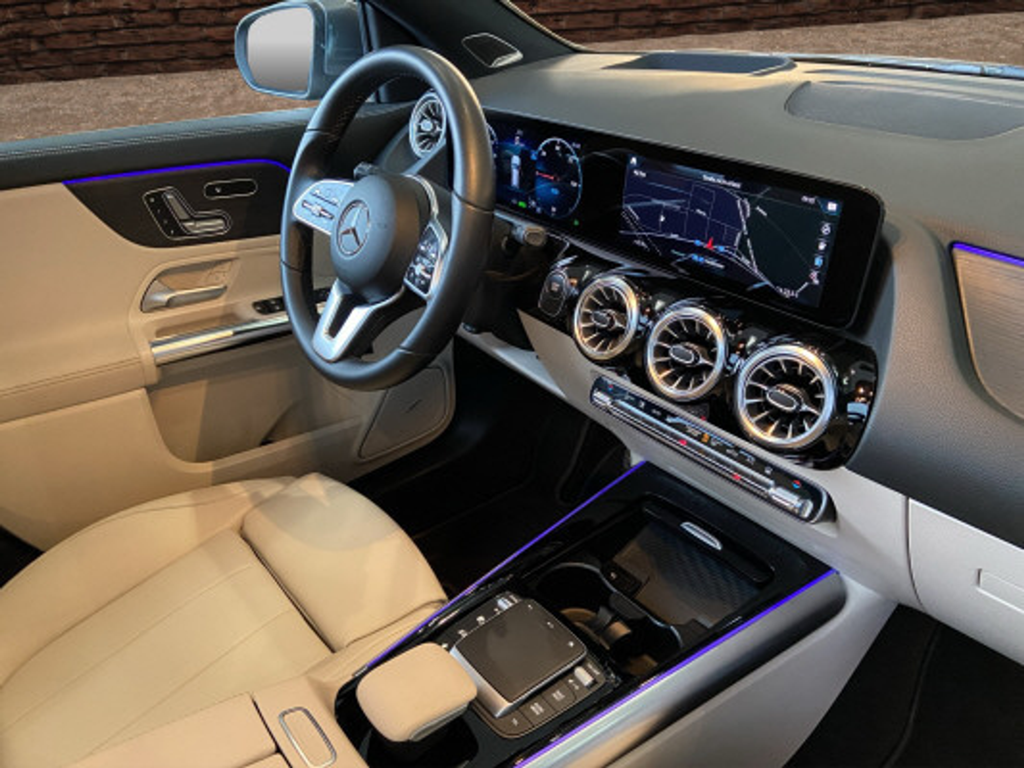 listing desktop thumbnail image 14