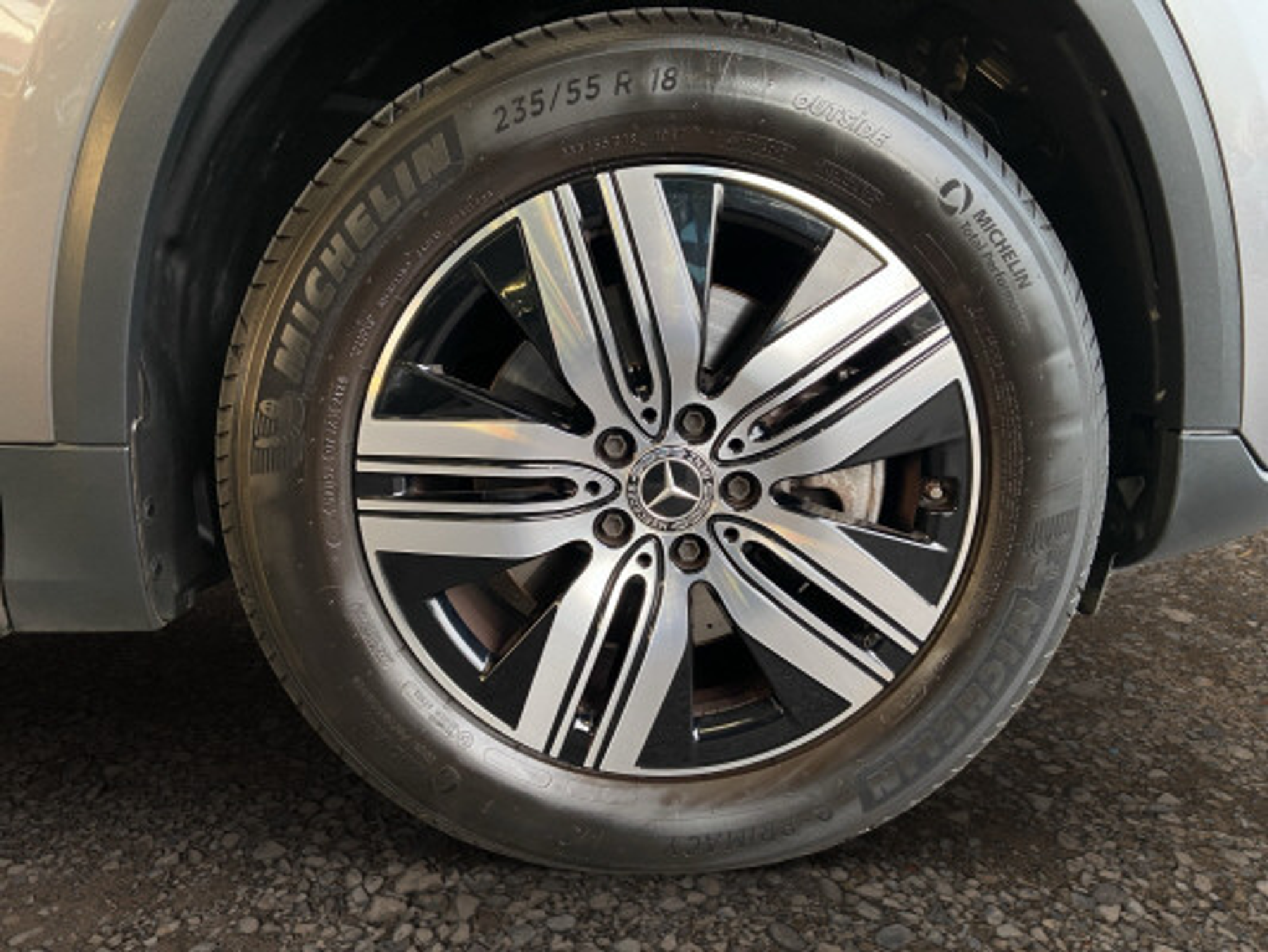 listing desktop thumbnail image 7