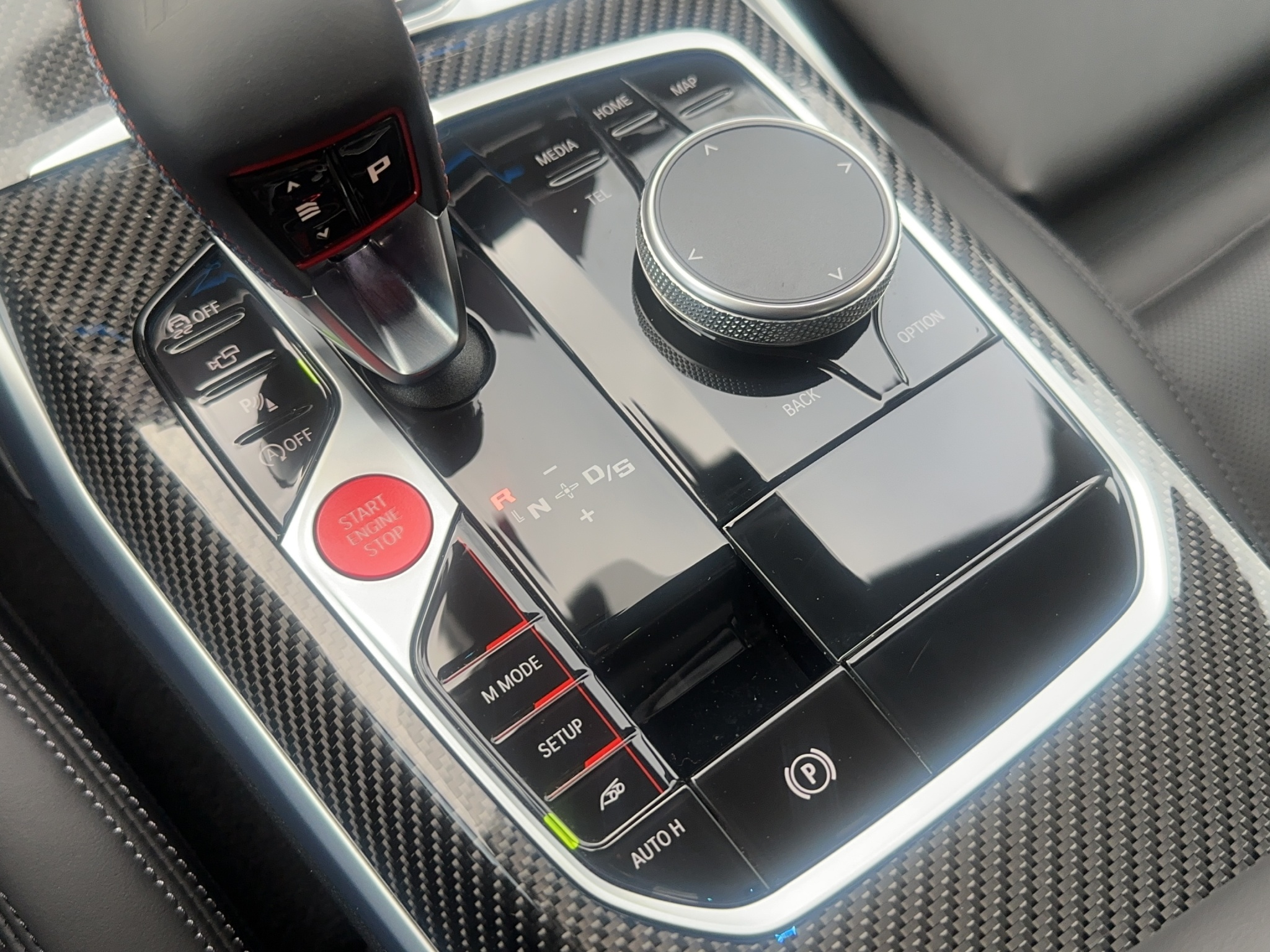 listing desktop thumbnail image 17