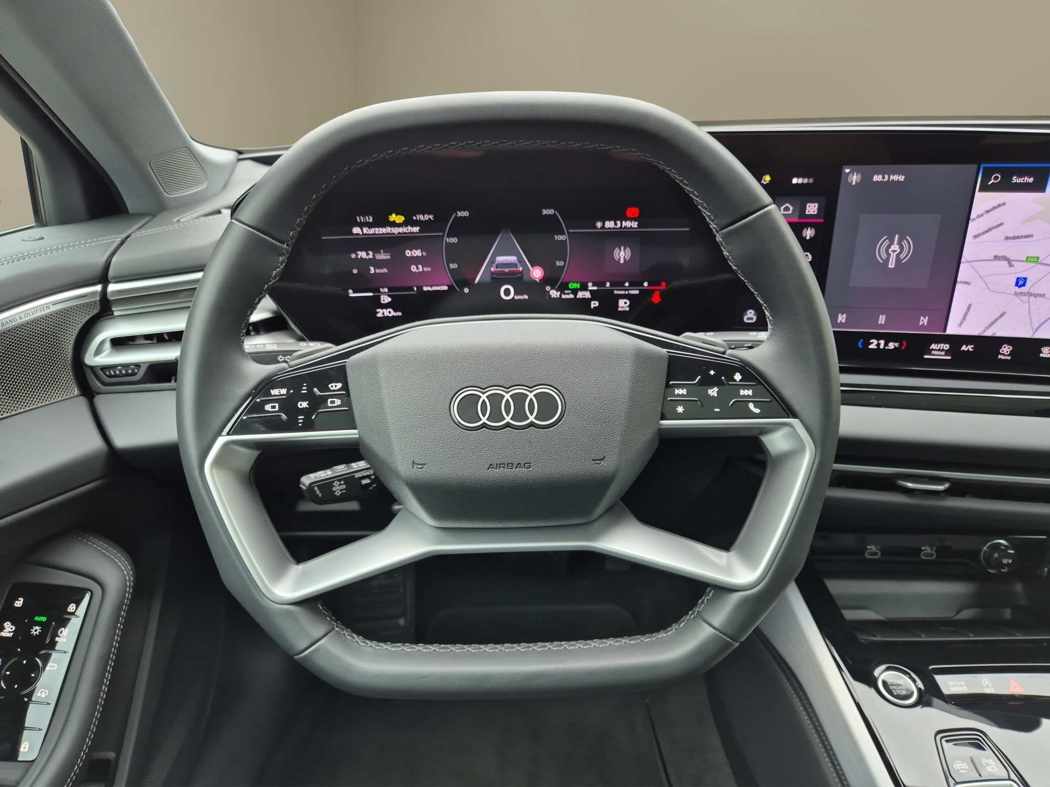 listing desktop thumbnail image 11