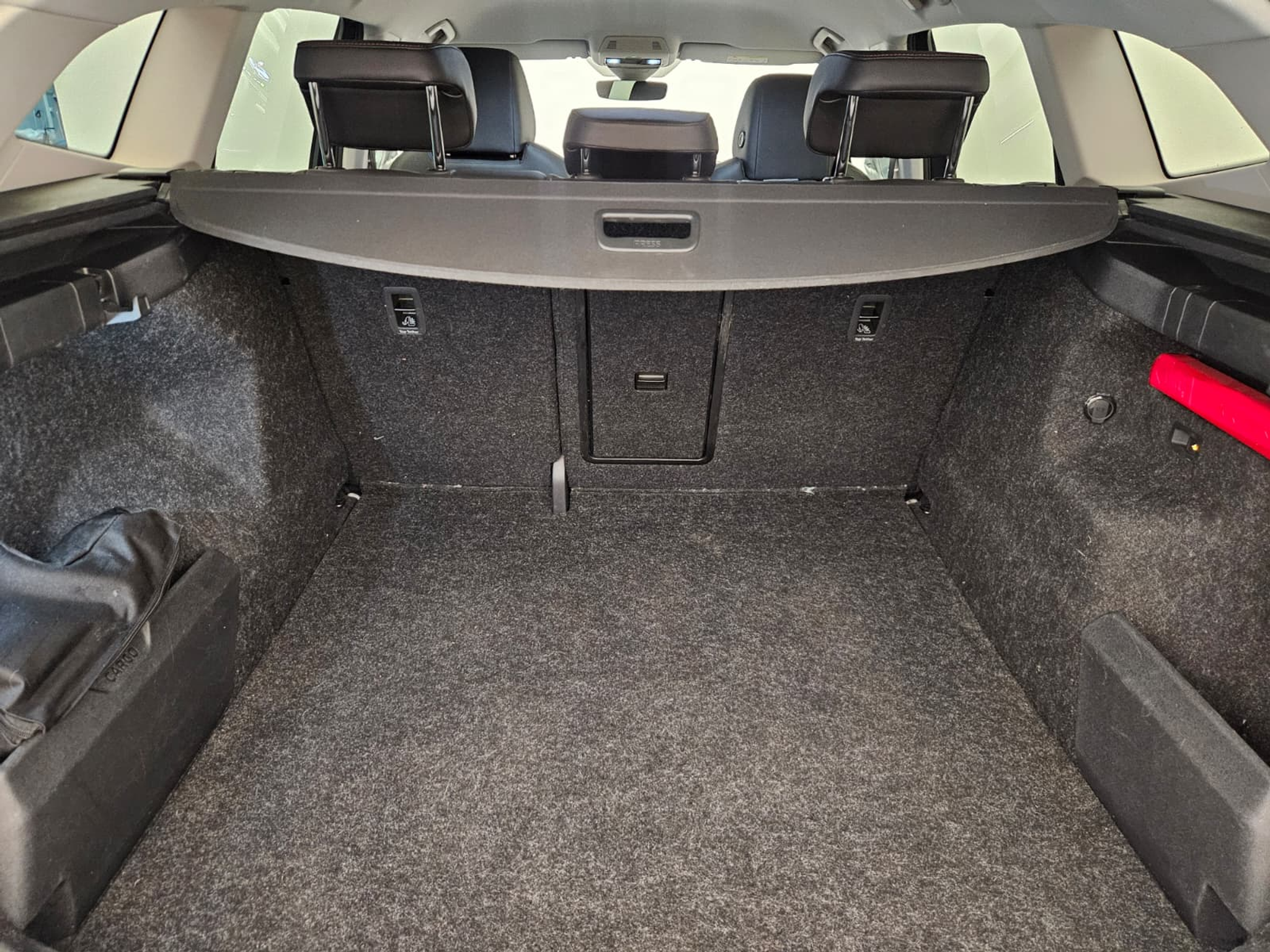 listing desktop thumbnail image 14