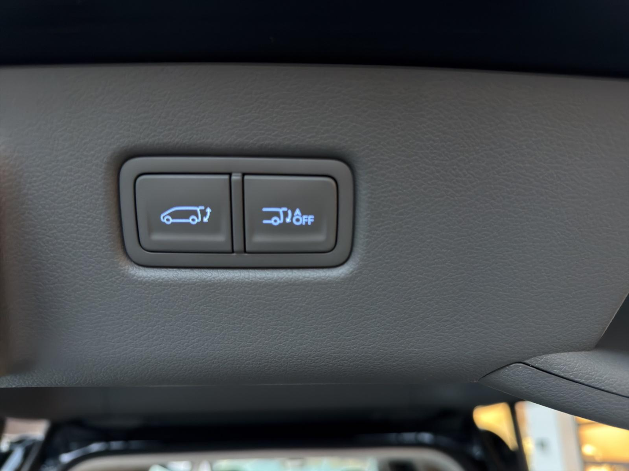 listing desktop thumbnail image 21