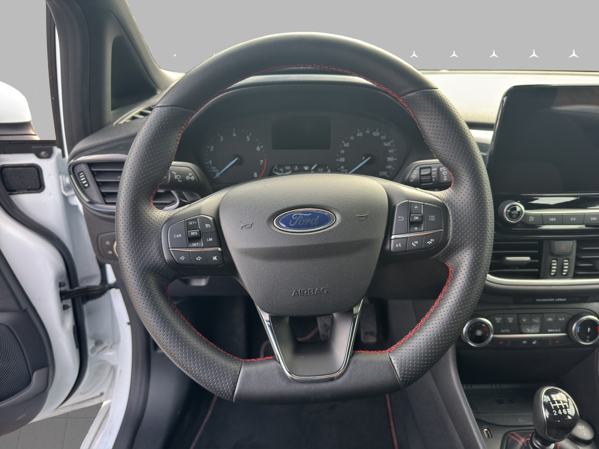 listing desktop thumbnail image 9