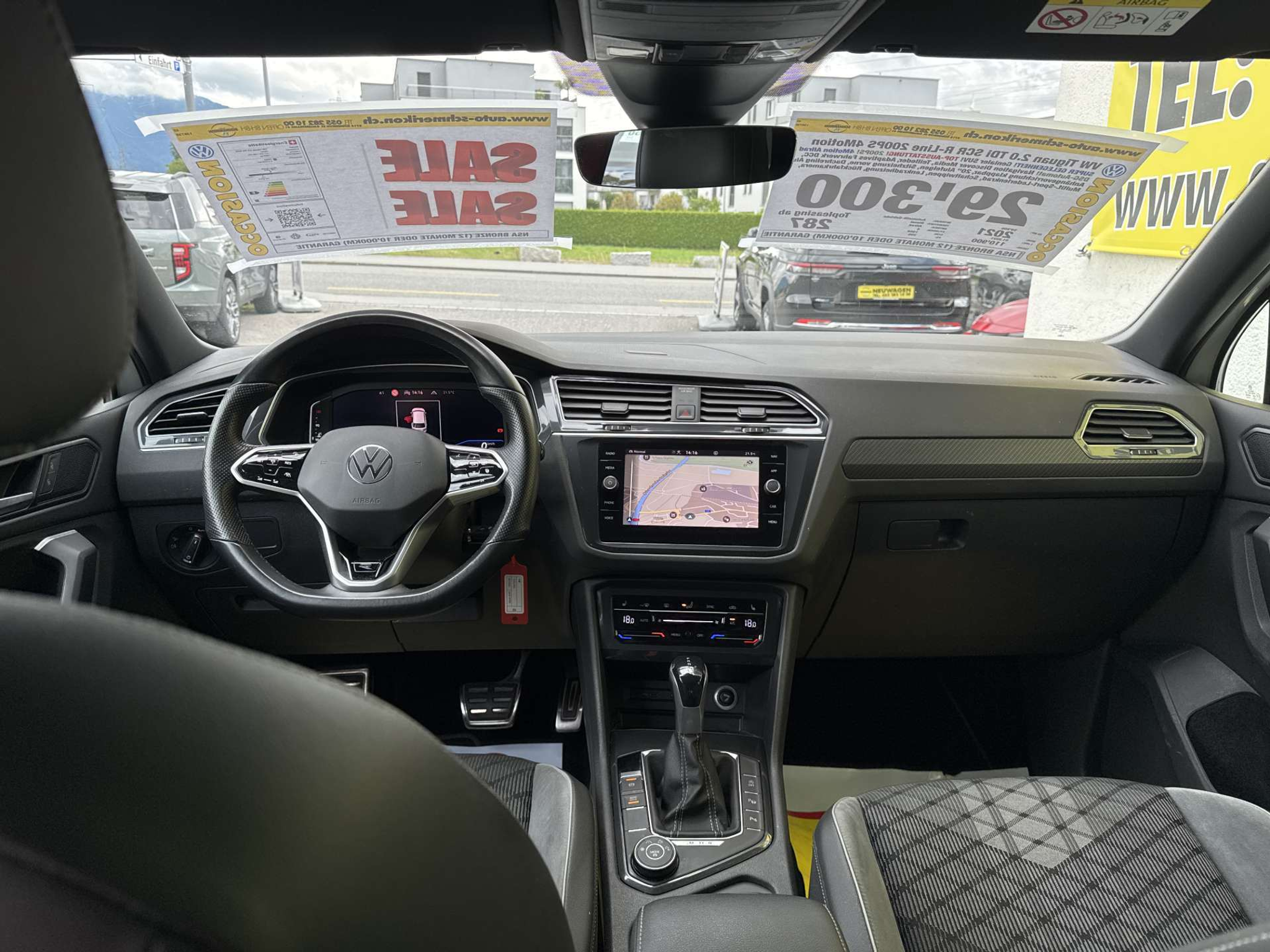 listing desktop thumbnail image 4