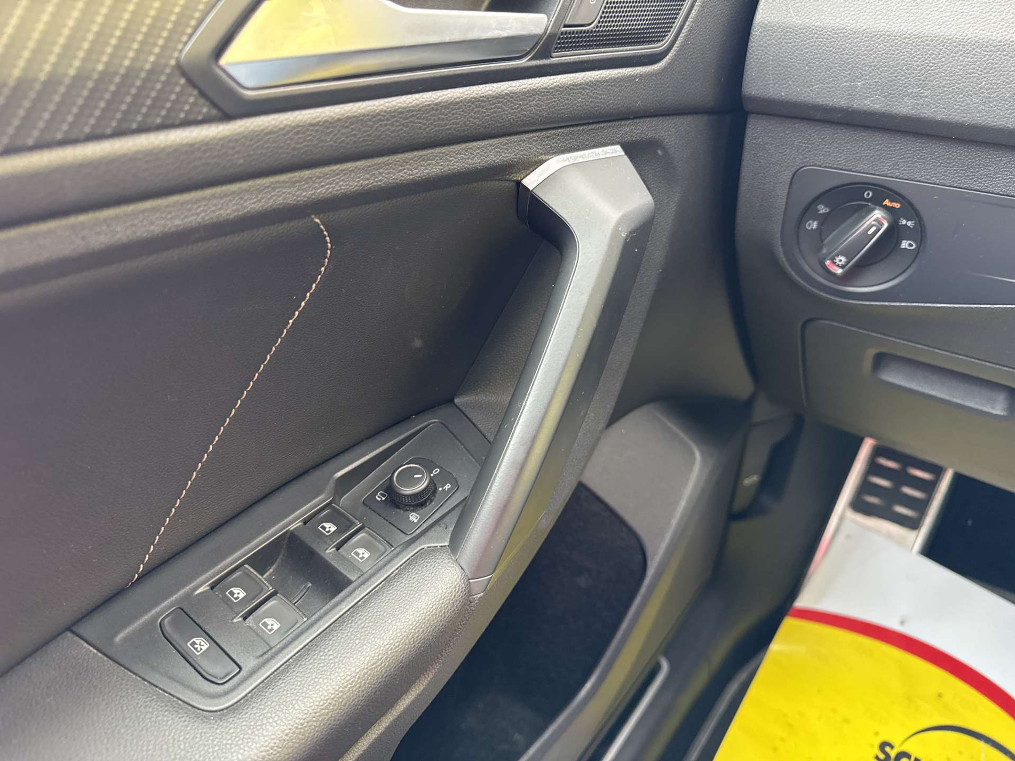 listing desktop thumbnail image 14