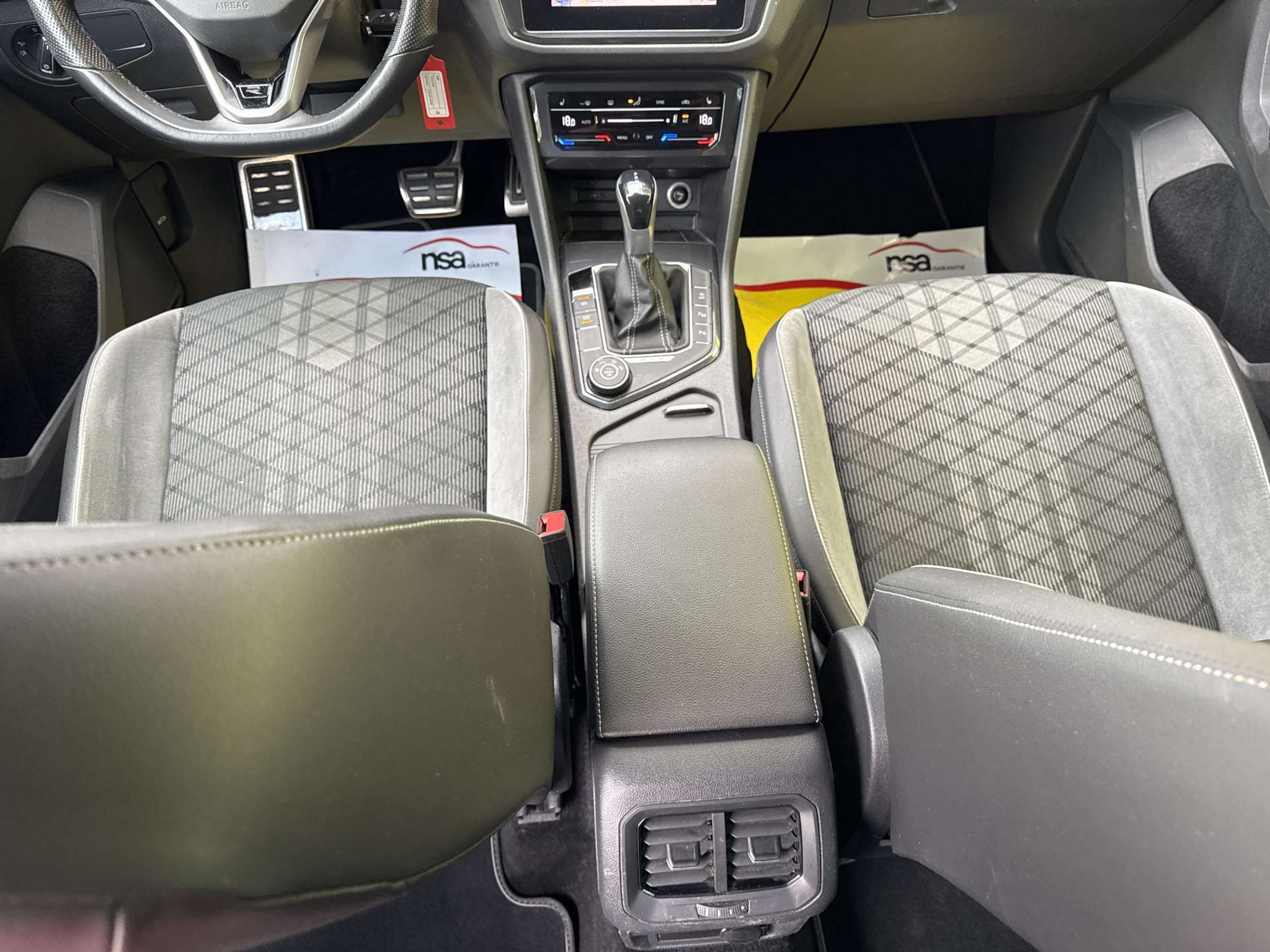 listing desktop thumbnail image 12