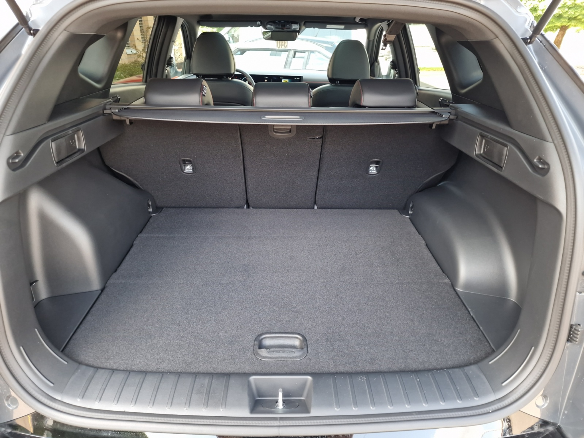 listing desktop thumbnail image 23