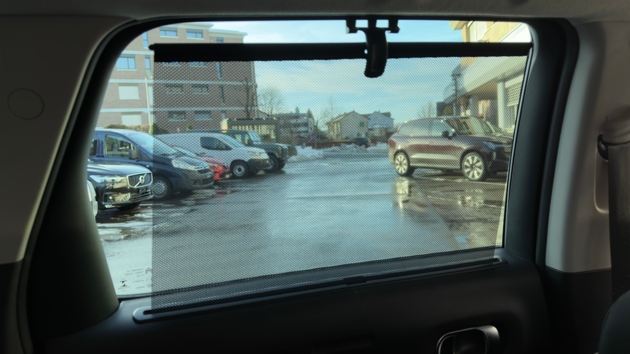 listing desktop thumbnail image 14