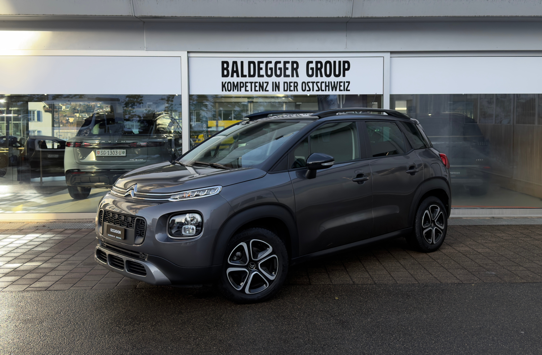 listing desktop thumbnail image 0