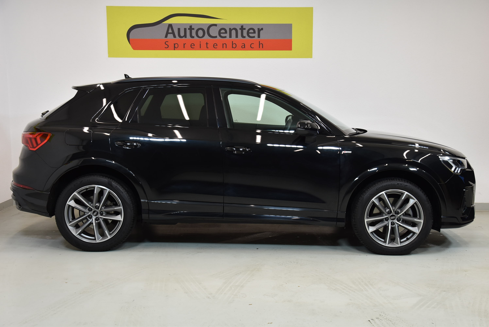 listing desktop thumbnail image 12