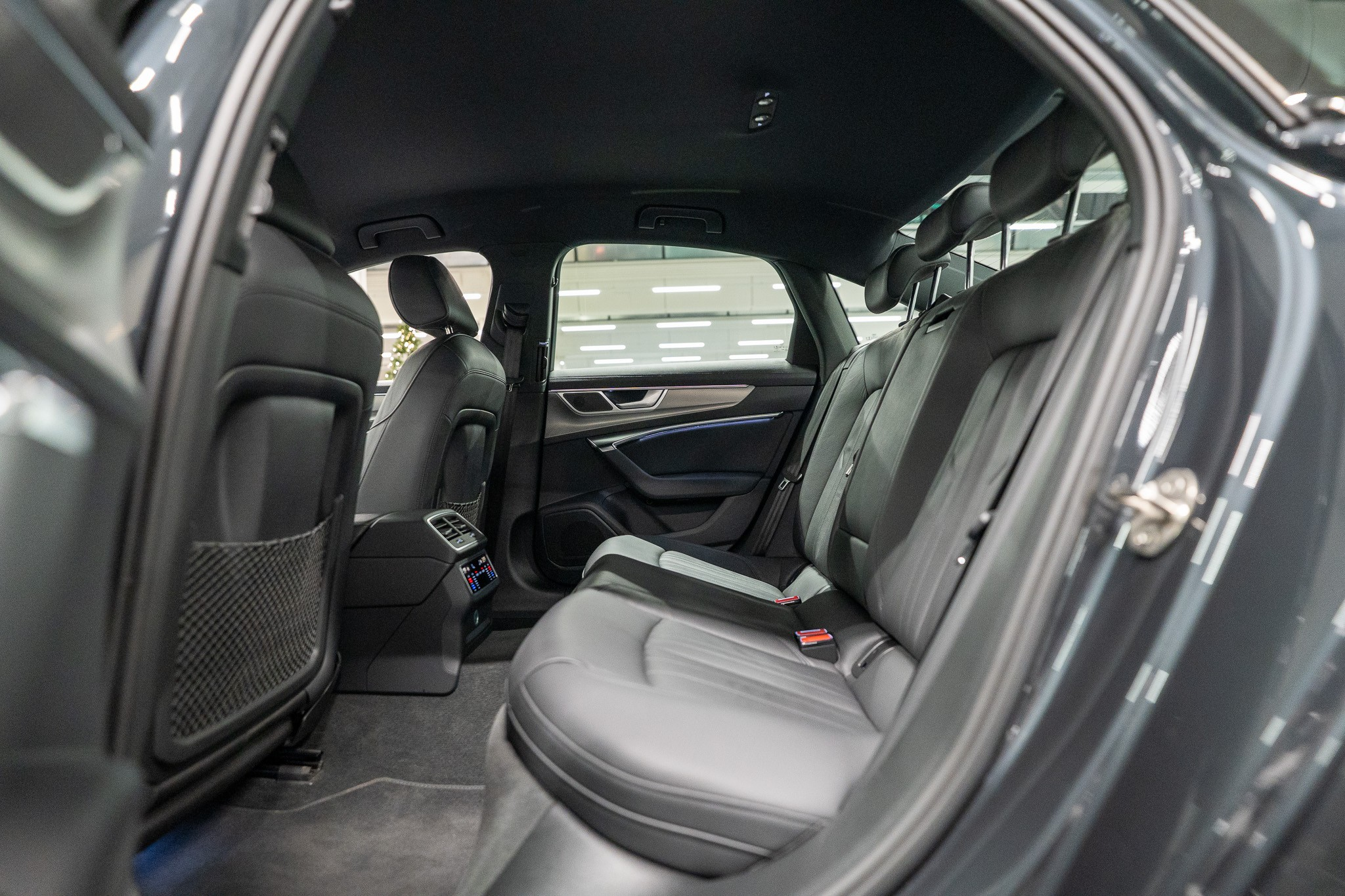 listing desktop thumbnail image 11