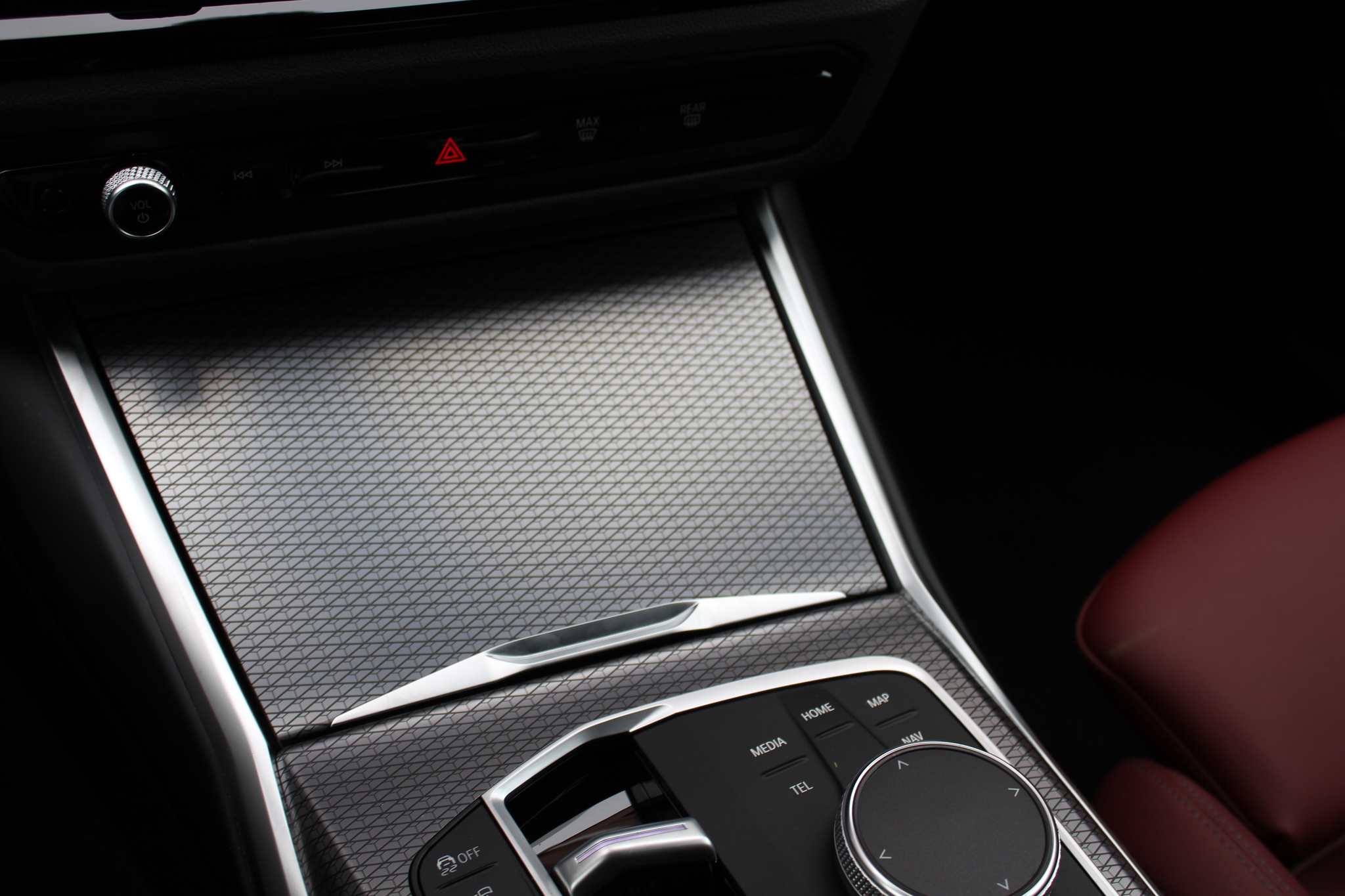 listing desktop thumbnail image 25