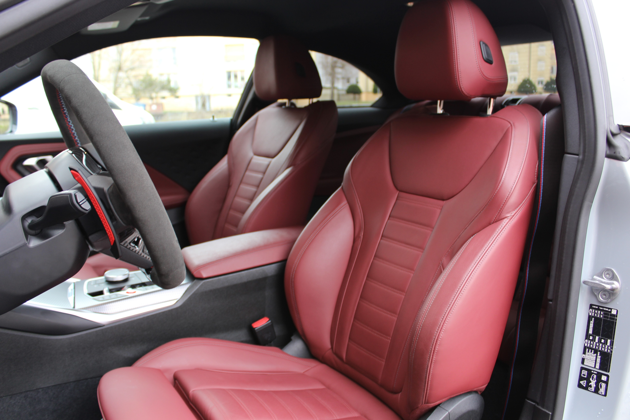 listing desktop thumbnail image 28