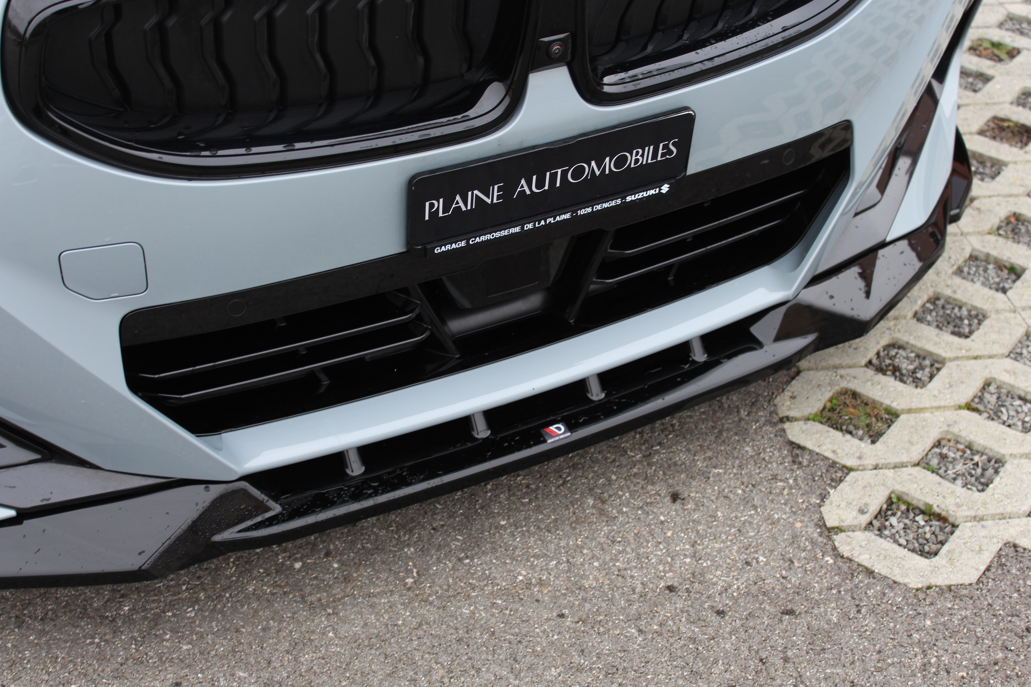 listing desktop thumbnail image 1