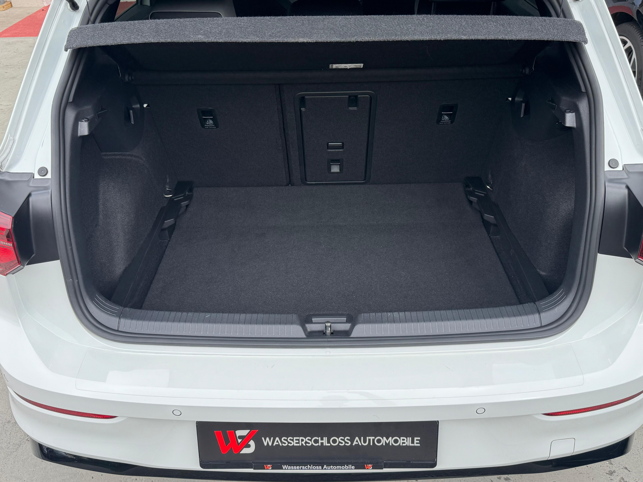 listing desktop thumbnail image 29