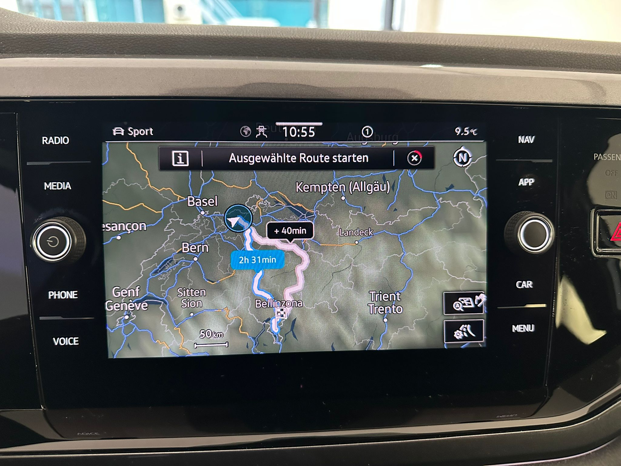 listing desktop thumbnail image 11