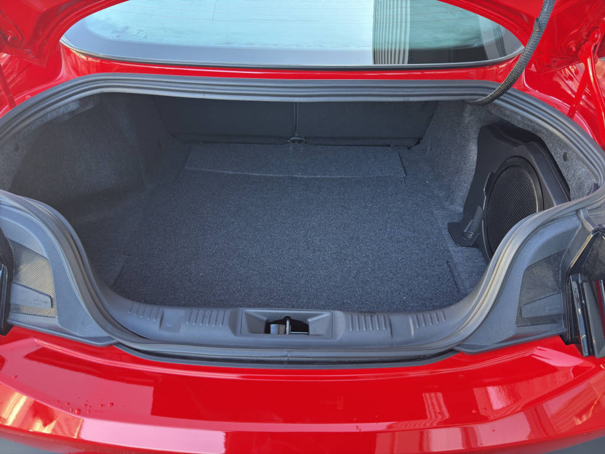 listing desktop thumbnail image 15