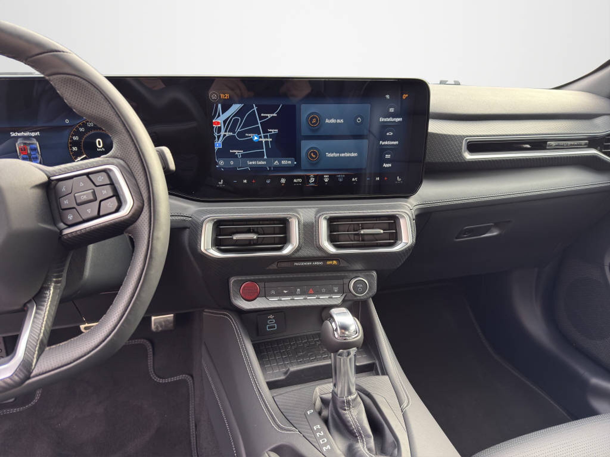 listing desktop thumbnail image 11