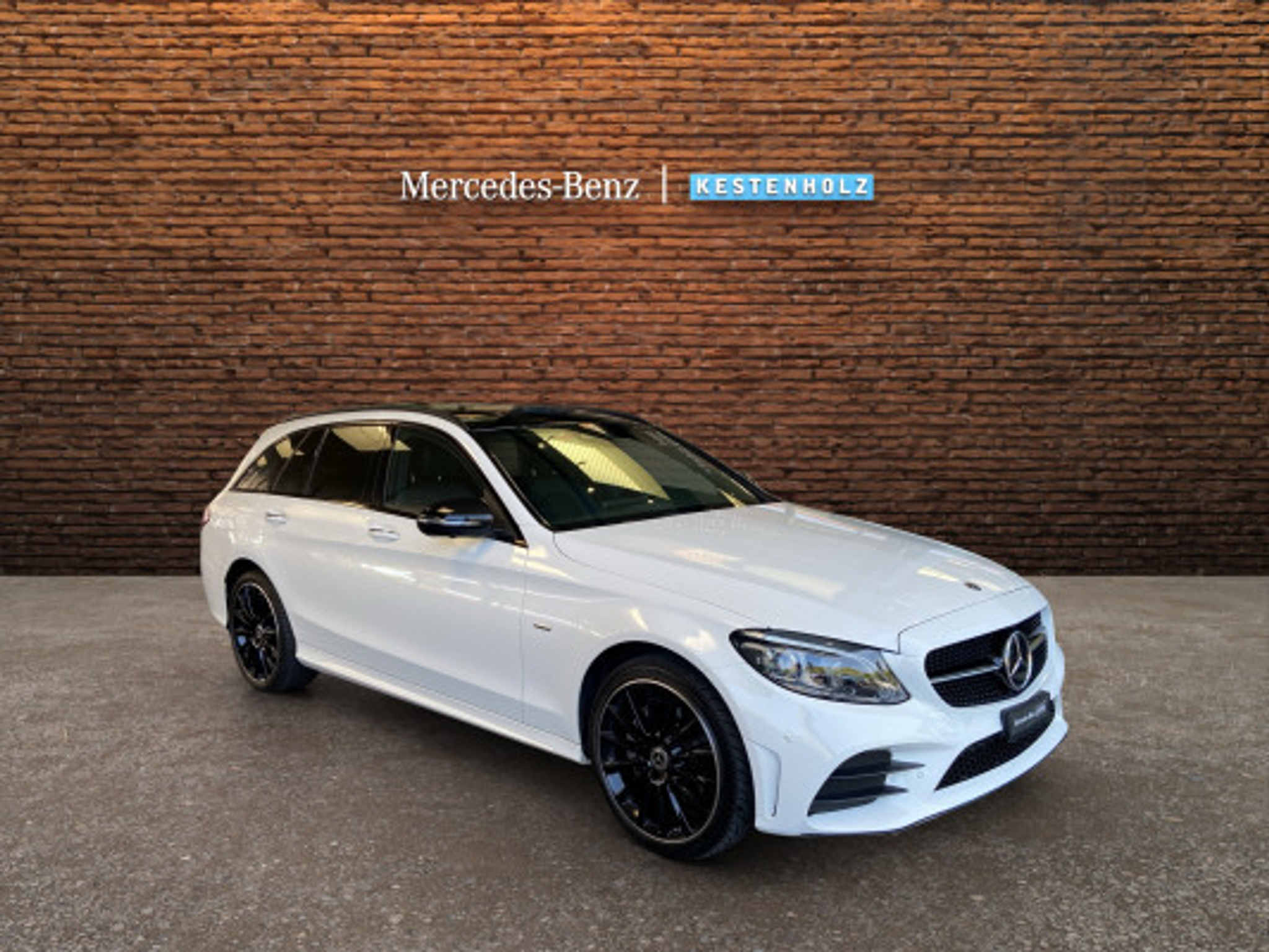 listing desktop thumbnail image 1