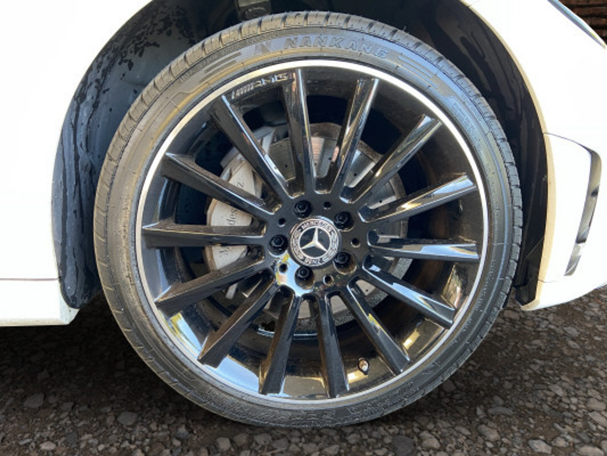 listing desktop thumbnail image 7