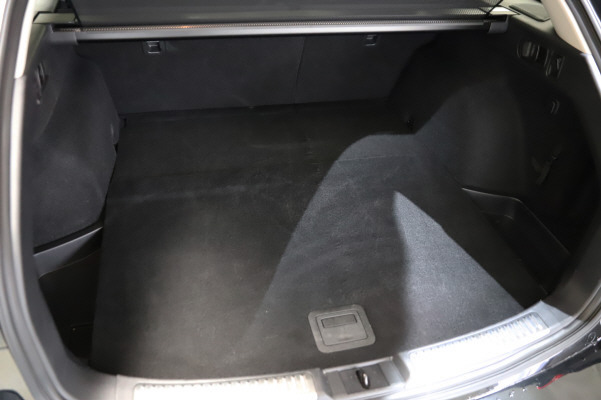 listing desktop thumbnail image 11