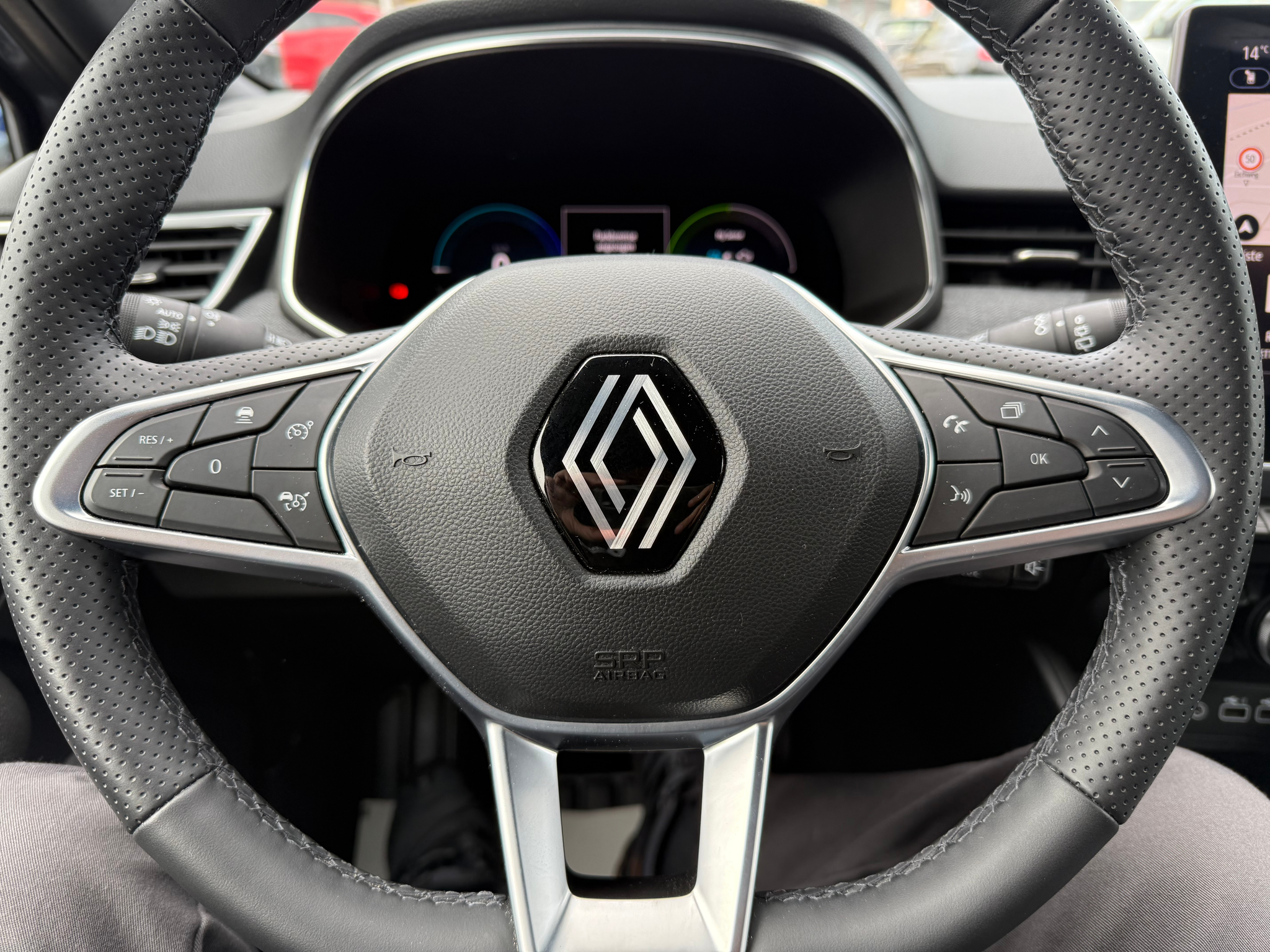 listing desktop thumbnail image 14