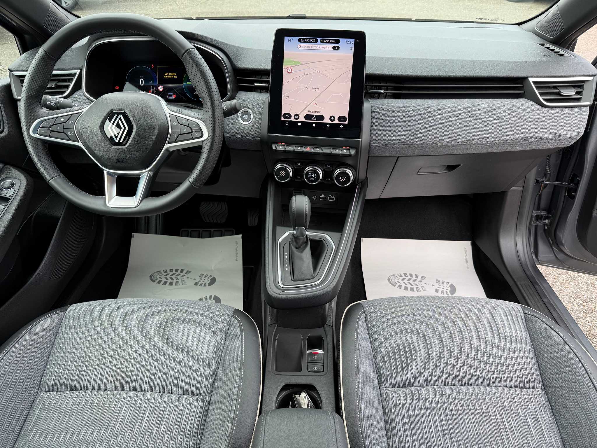 listing desktop thumbnail image 8