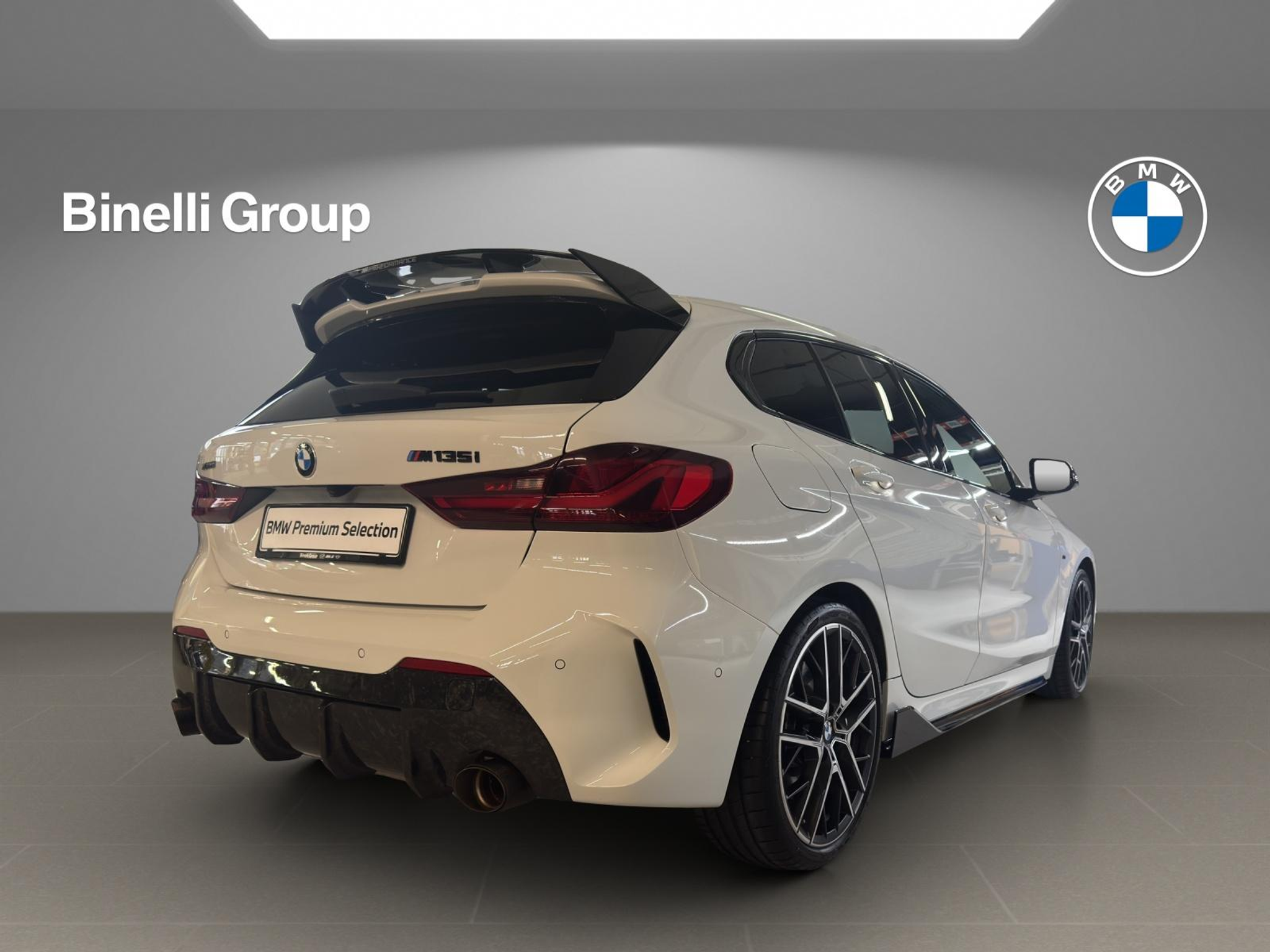 listing desktop thumbnail image 16