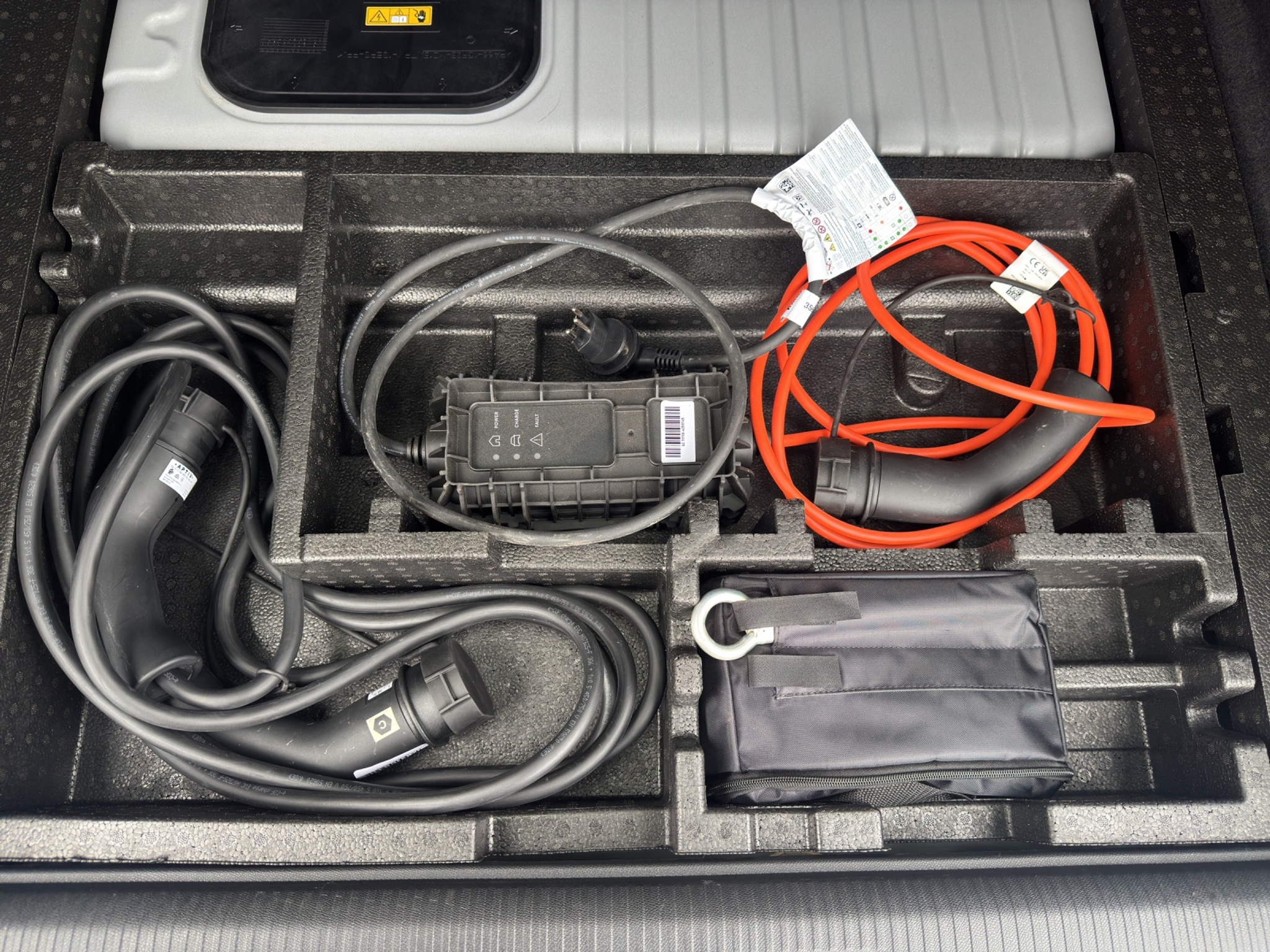 listing desktop thumbnail image 28