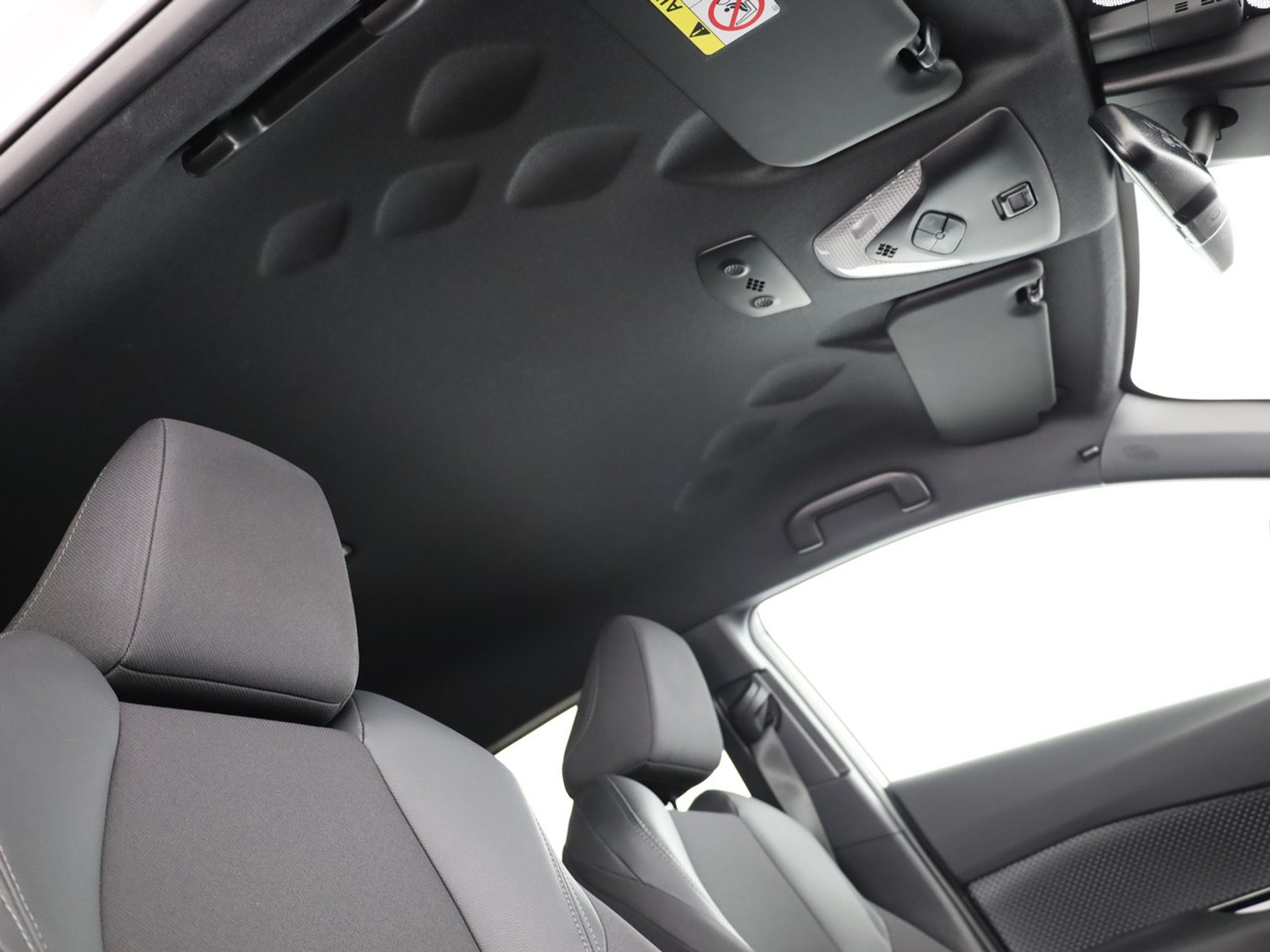 listing desktop thumbnail image 8