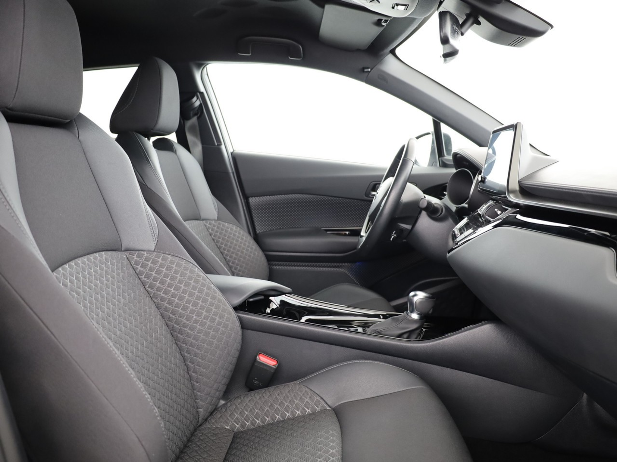 listing desktop thumbnail image 7