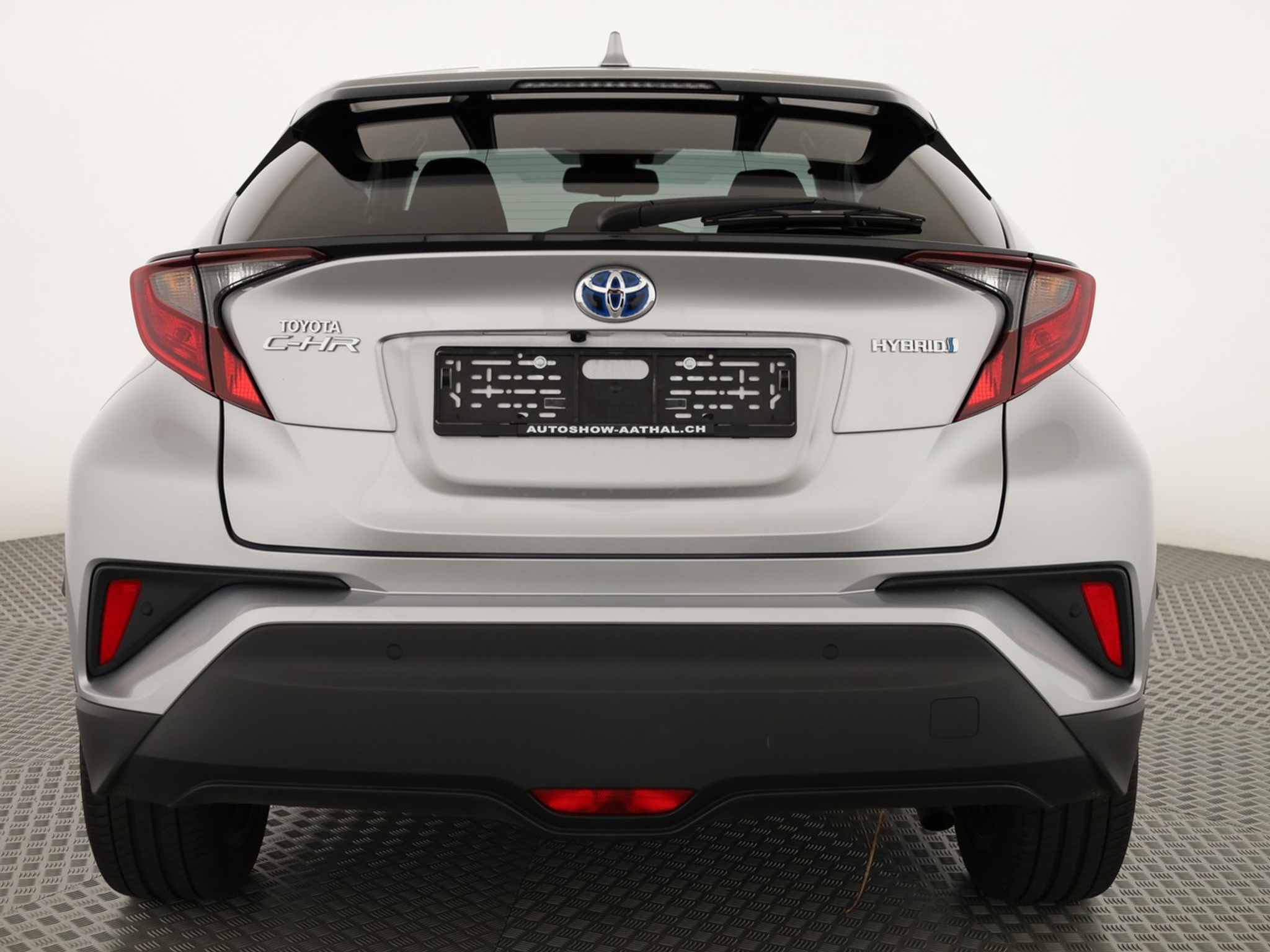 listing desktop thumbnail image 5