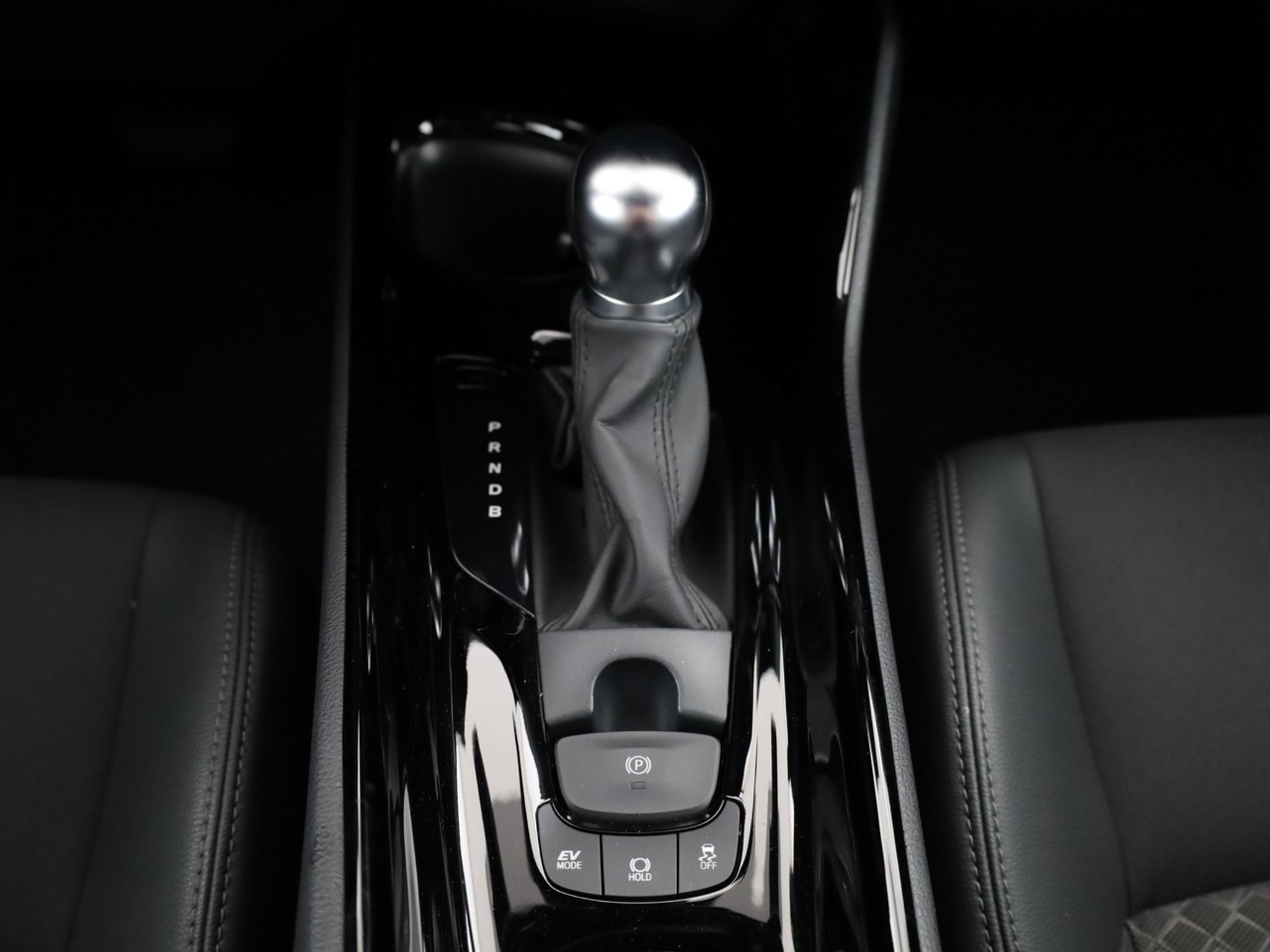 listing desktop thumbnail image 10