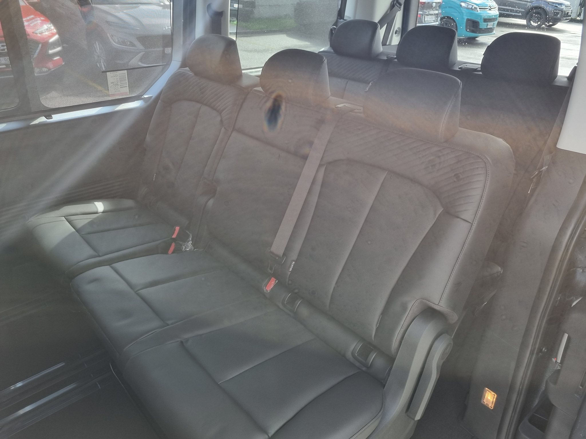 listing desktop thumbnail image 8