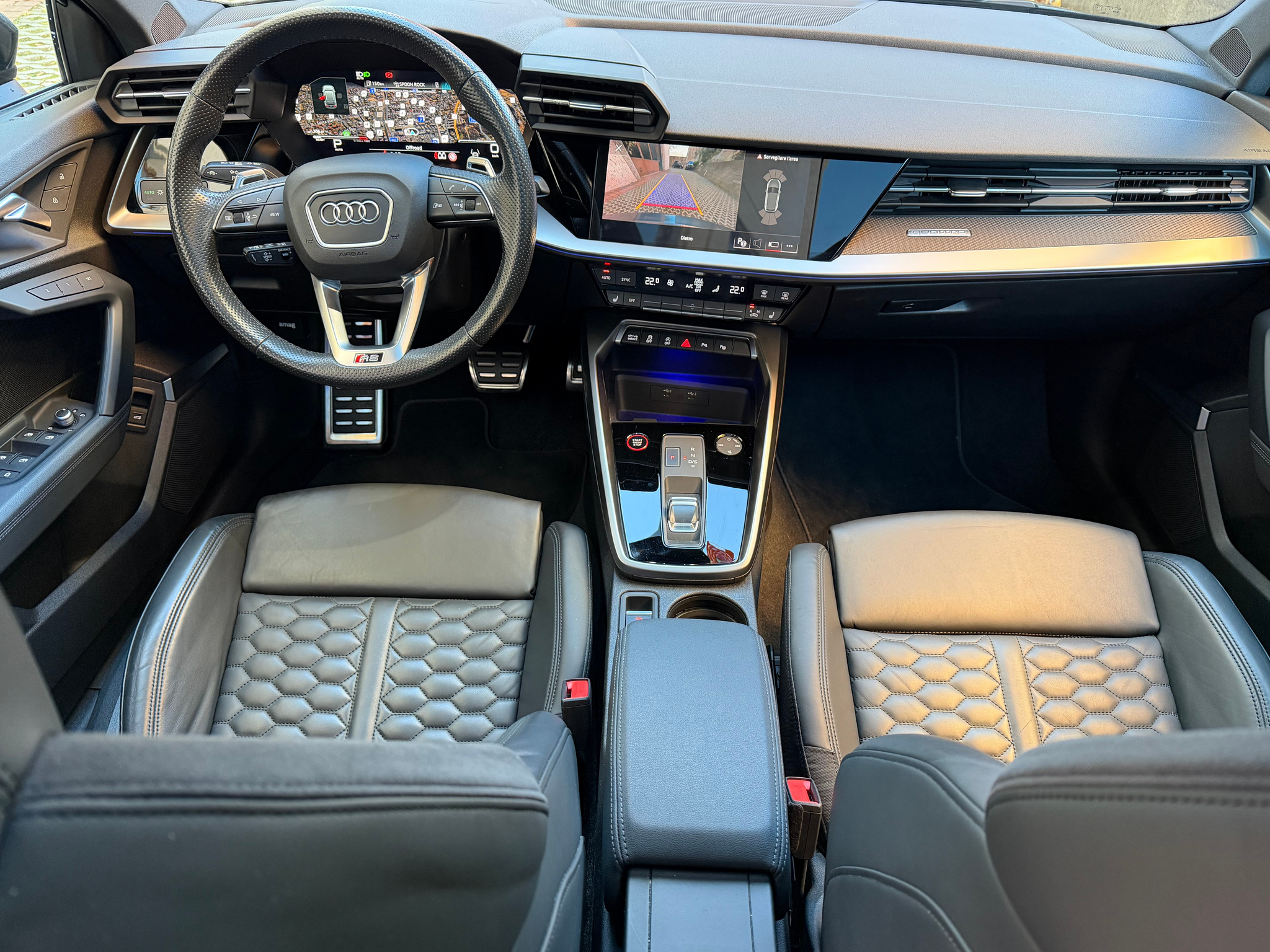 listing desktop thumbnail image 9