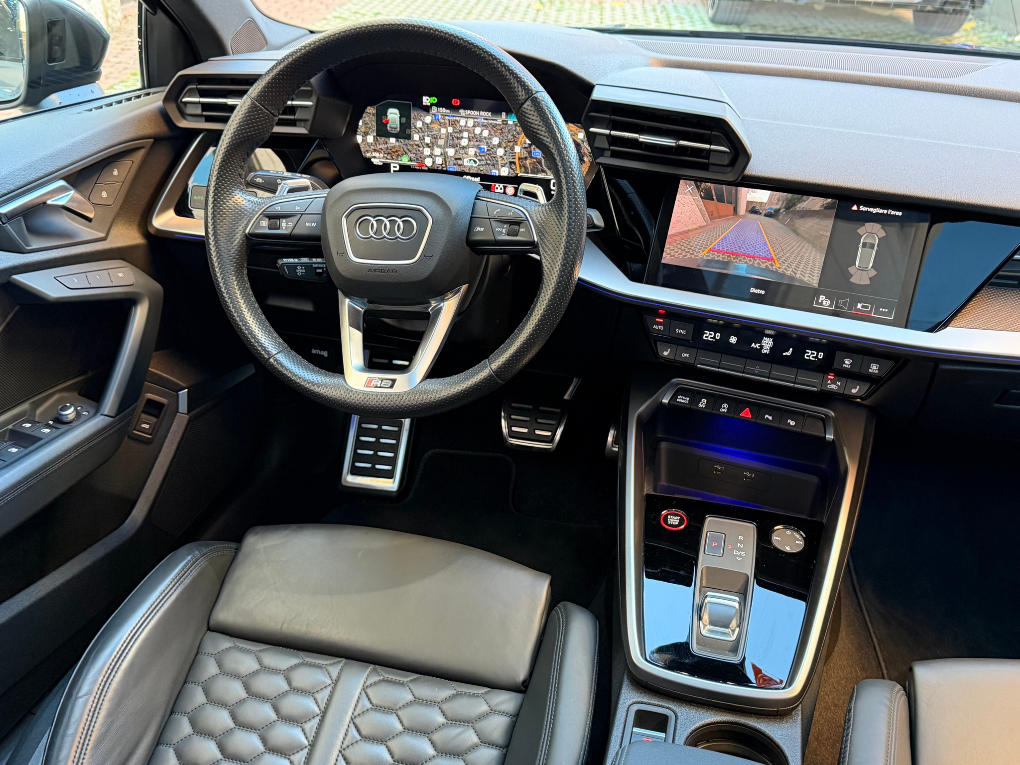 listing desktop thumbnail image 10